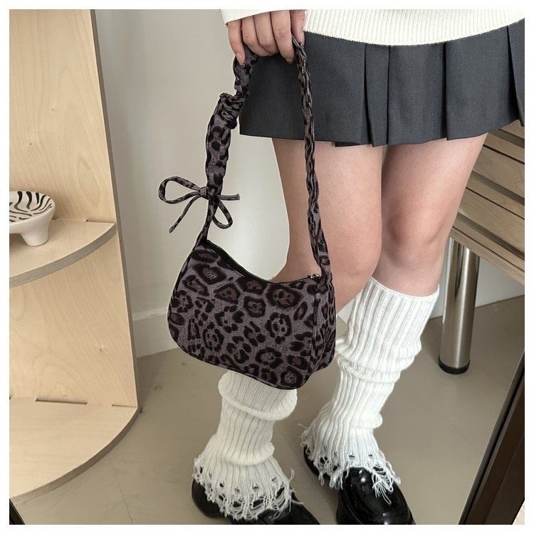 秋冬豹紋腋下包