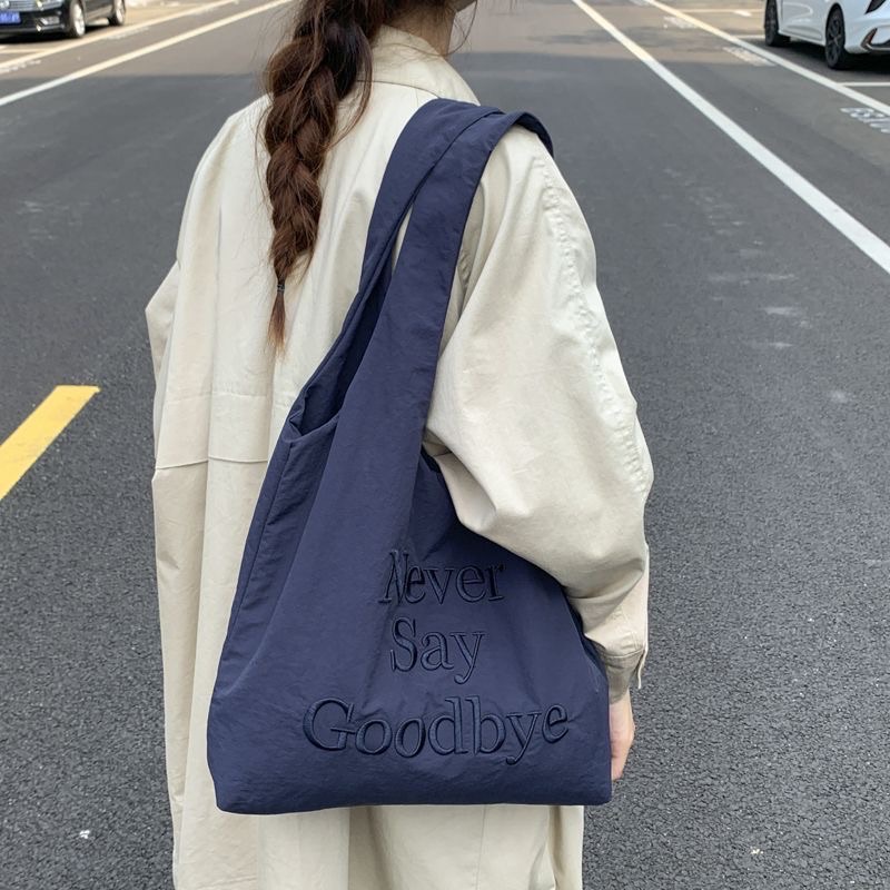 上班上課慵懶單肩字母刺繡托特包