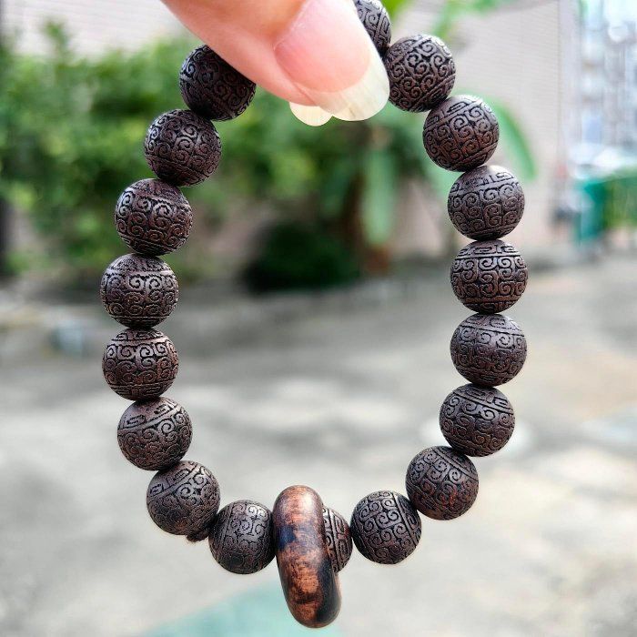 ╭＊純天然＊╮純天然印尼柏木 回紋圓珠手鍊 10mm 手串 佛珠 帶跑環