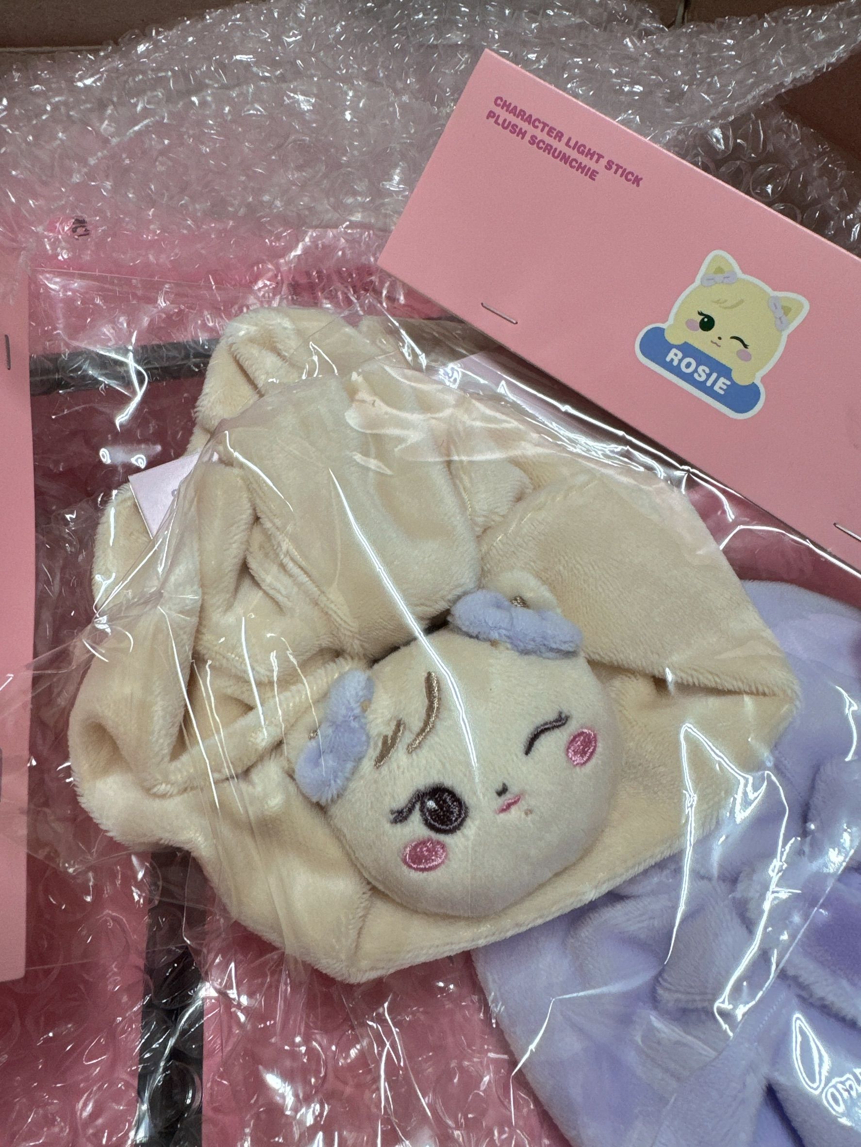 肉 / 秀 髮圈（ 也可當手燈套 ）