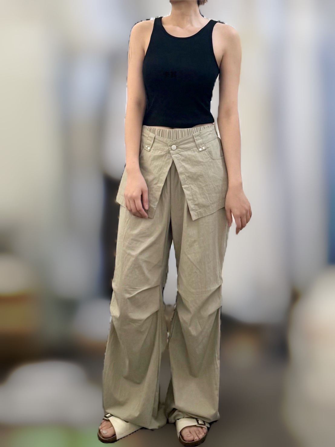 zoezoe.co 酷帥girl 假兩件工裝褲（B2508）