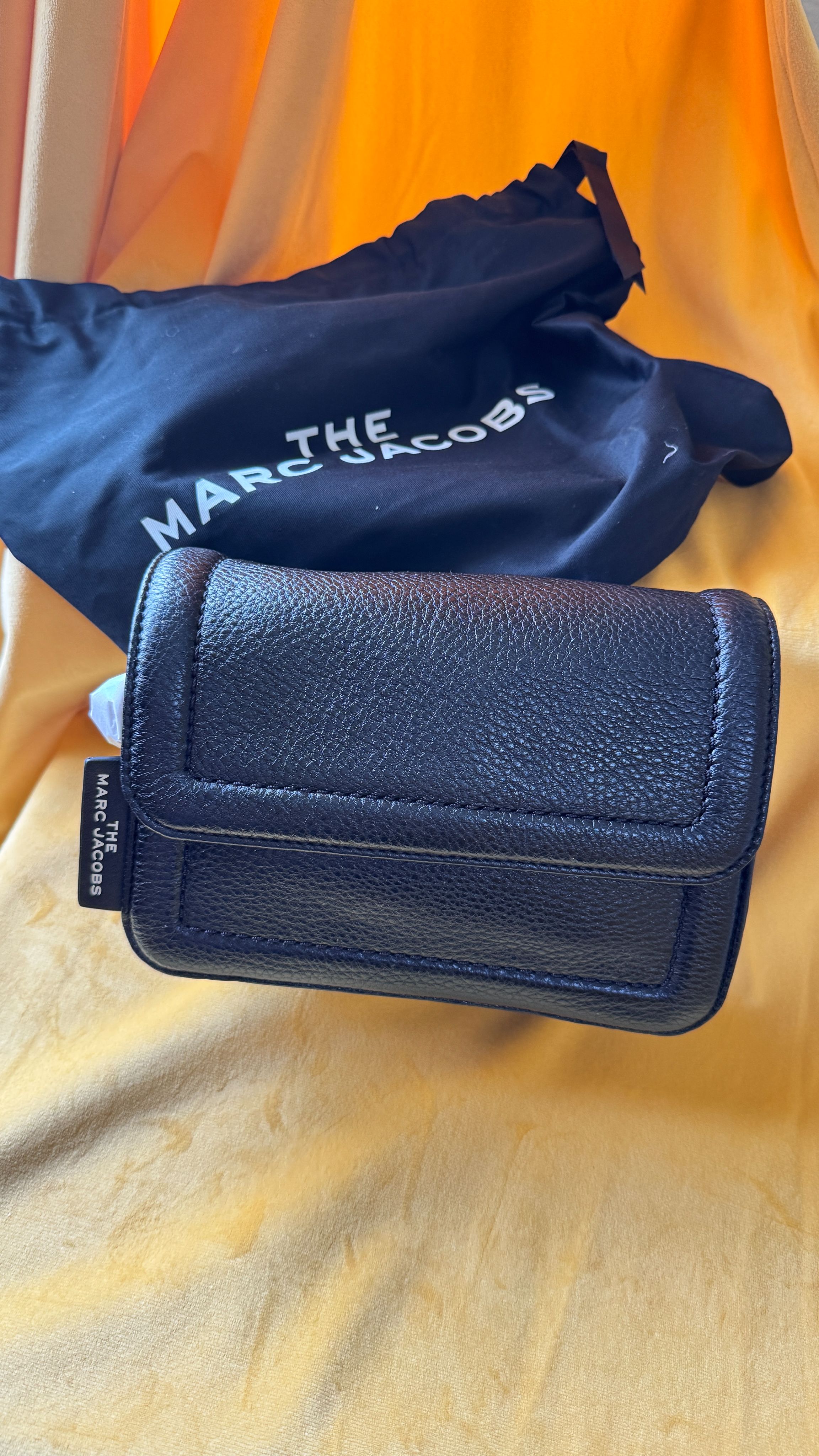 Marc Jacobs 迷你枕頭包