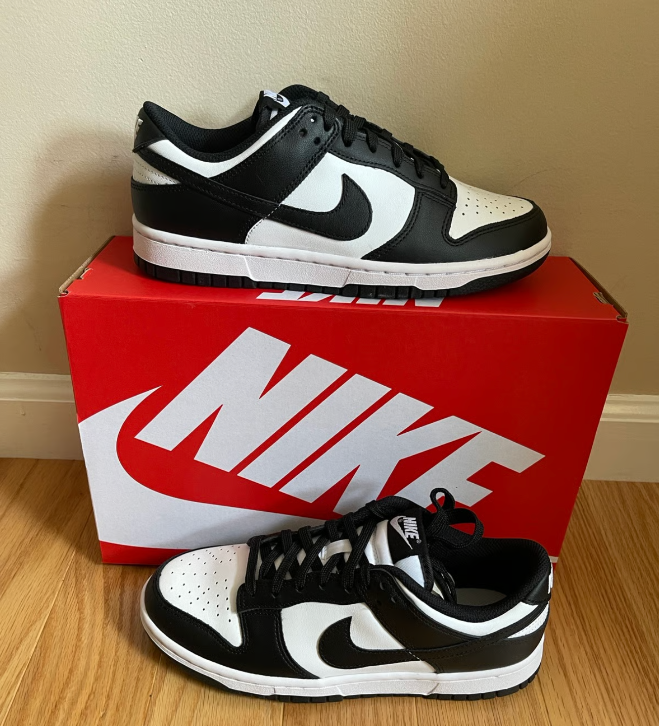 Nike Dunk Low 熊貓