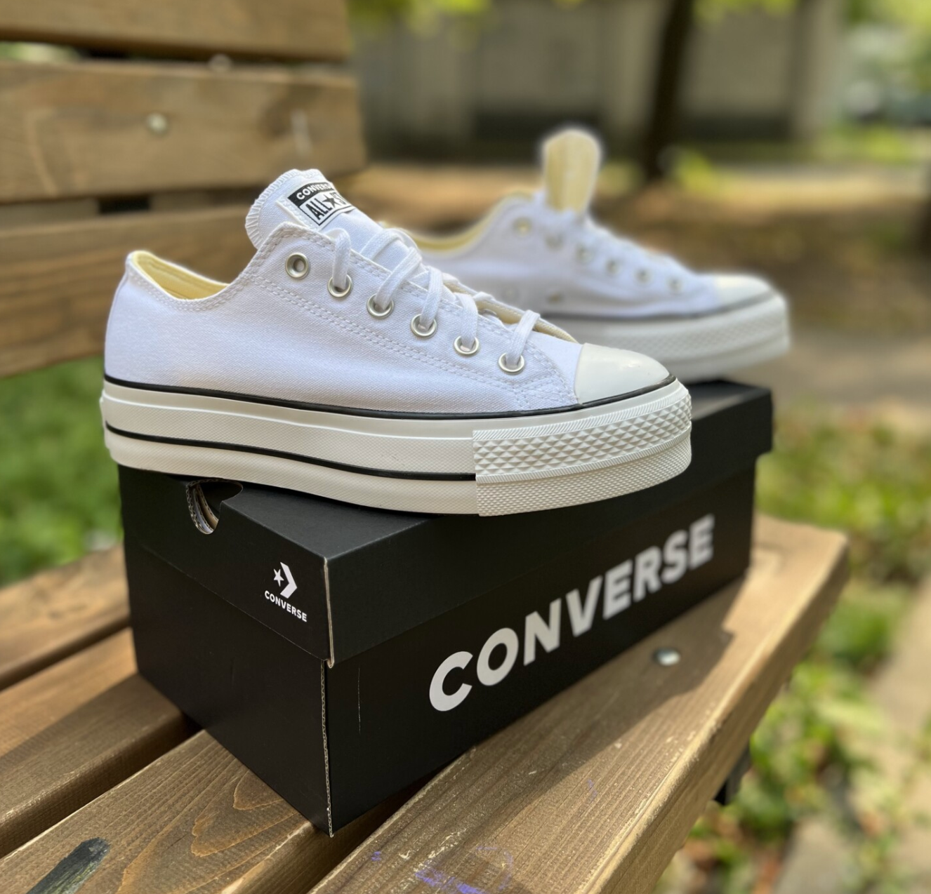 Converse 厚底All Star低筒帆布鞋 白