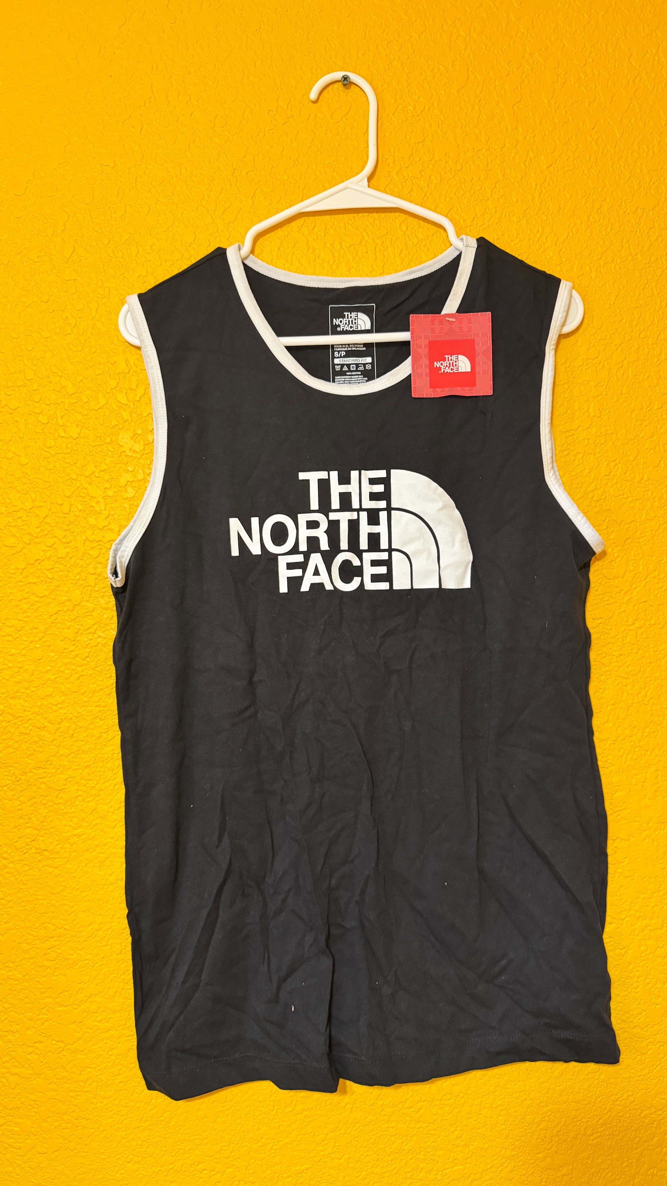 The North Face 滾邊男背心