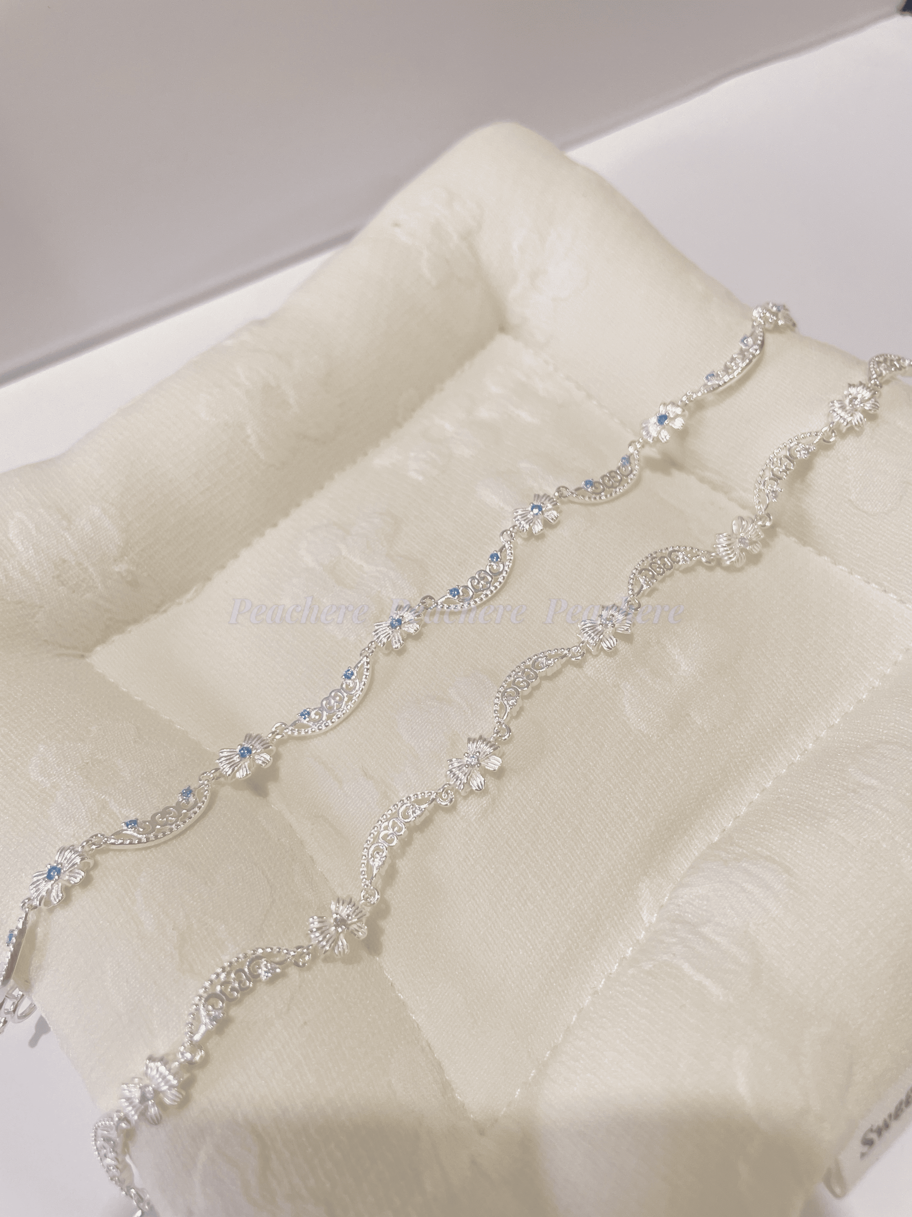 晨露輕語｜足銀990 純白蕾絲蝴蝶結雕花手鍊