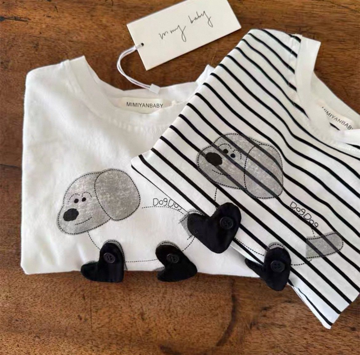 散步小狗長袖上衣(白/條紋)