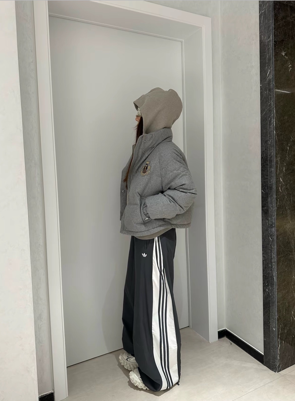 預購 男女款 ADIDAS ADILENIUM SEASON 3 灰色 黑色 拉鍊 運動 風衣 長褲 JY8880