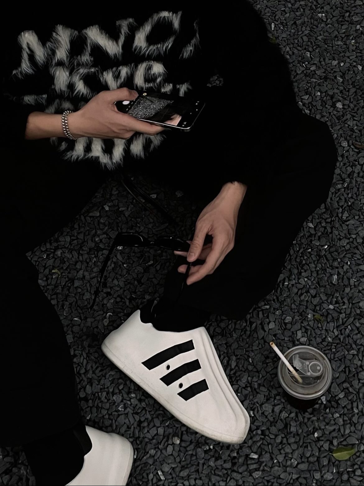 預購 adidas AdiFOM Superstar 男女鞋 休閒鞋 懶人鞋 室外涼鞋 柔軟舒適 情侶鞋 HQ8752/