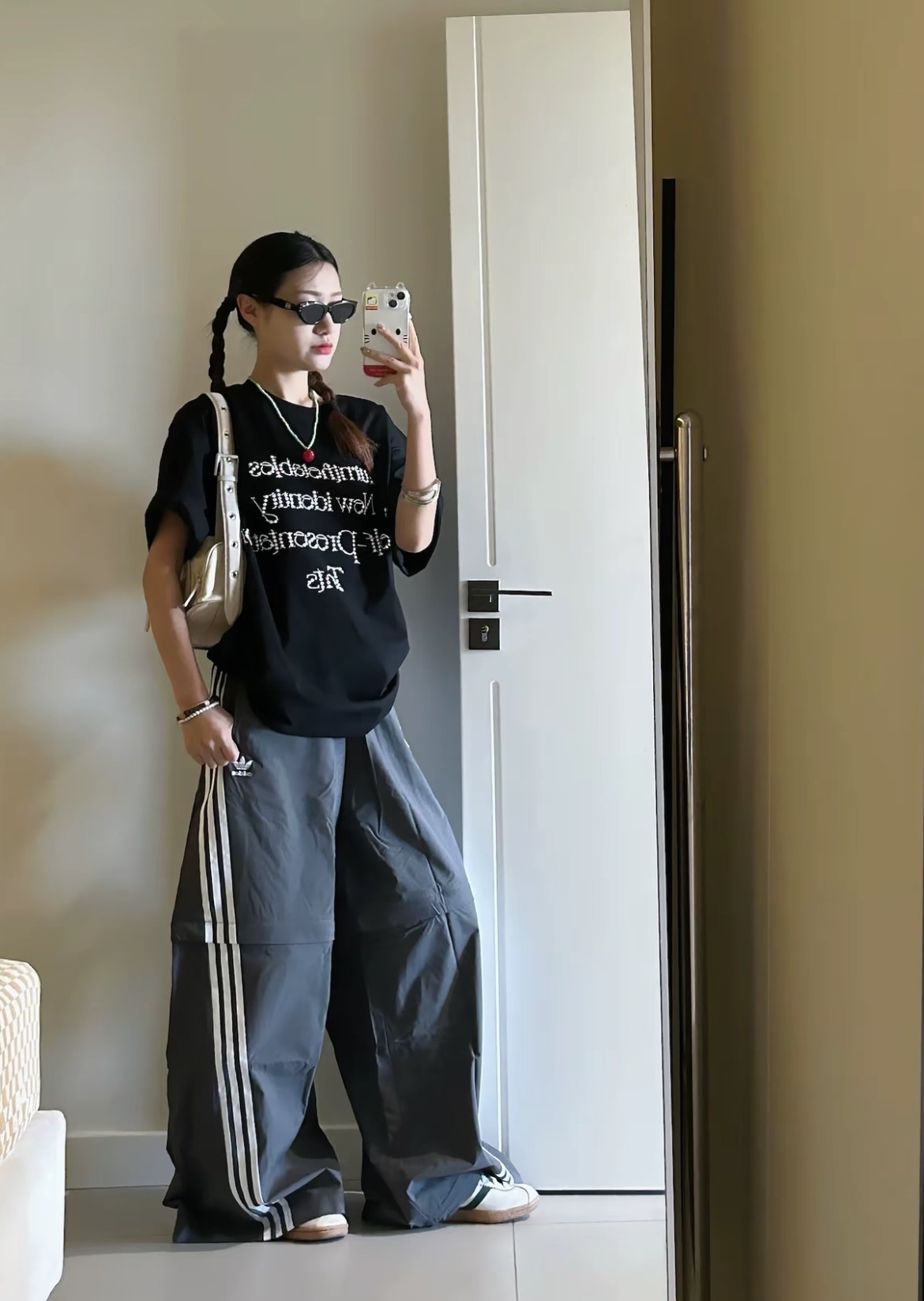 預購 adidas originals 寬鬆闊腿復古休閒褲 男女同款 深灰KA2761 黑KA2760