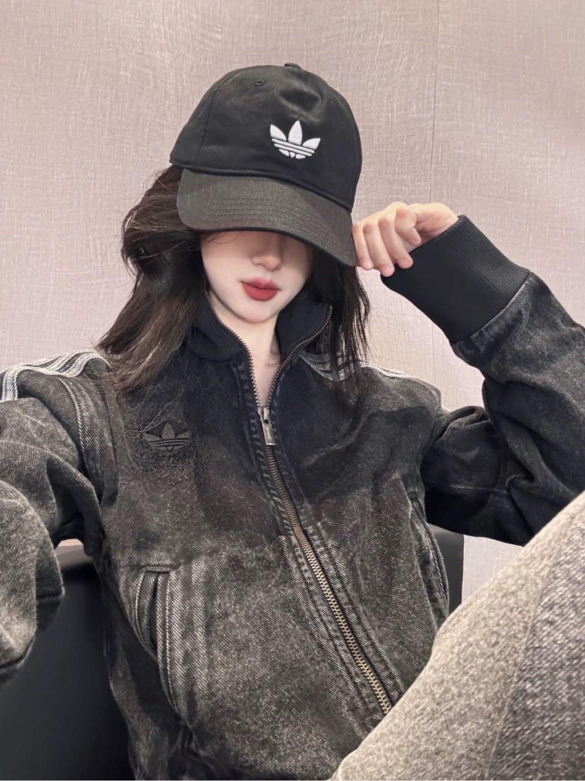 預購 adidas originals 立領拉鍊水洗短版牛仔夾克外套 女款 牛仔黑 JD3110
