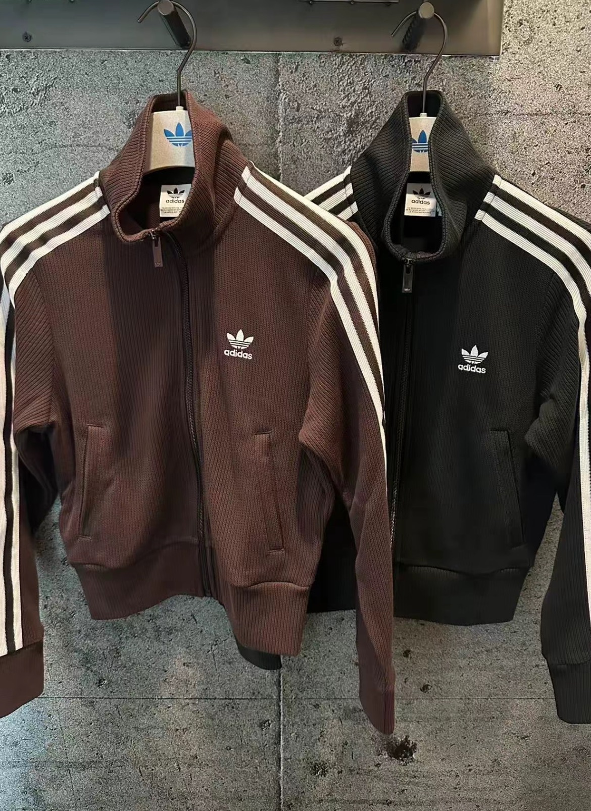 預購 adidas originals條紋 立領夾克外套 女款 黑色IY7278 棕色IN6061