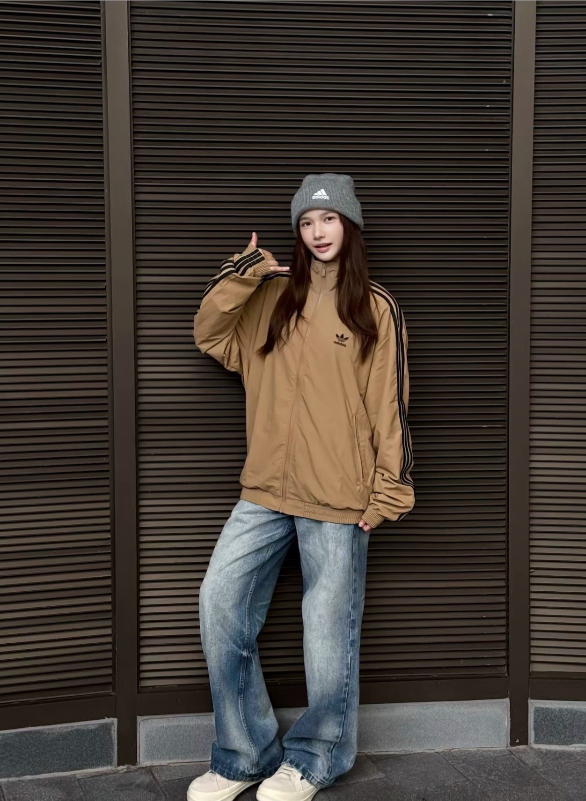 預購 adidas originals 條紋立領寬松長袖夾克外套 男款 黃褐色 JY1333