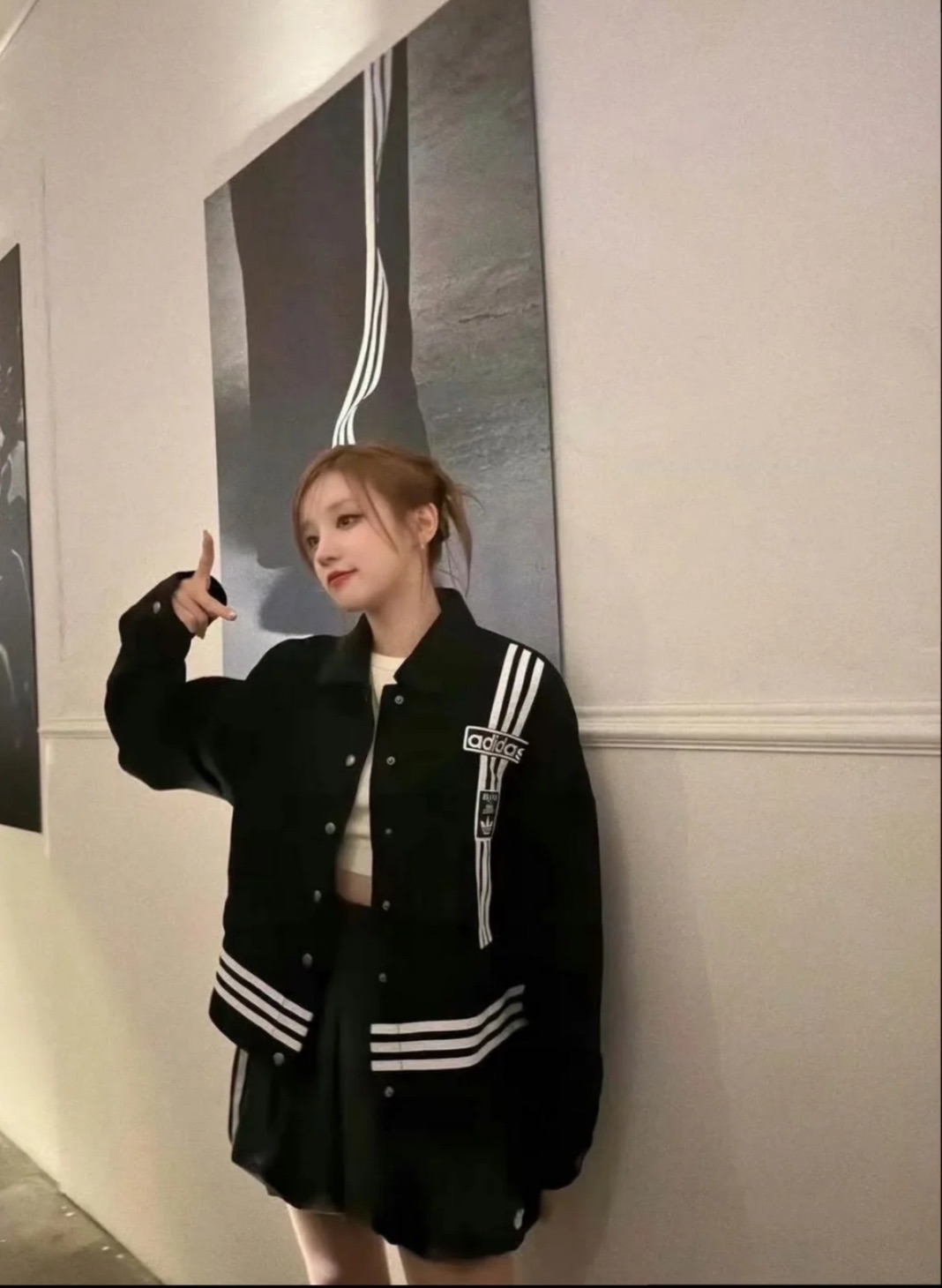 預購 adidas originals 街頭漫遊系列 二合一下擺可拆卸長袖牛仔外套 女款 米白JD5617 黑JJ309