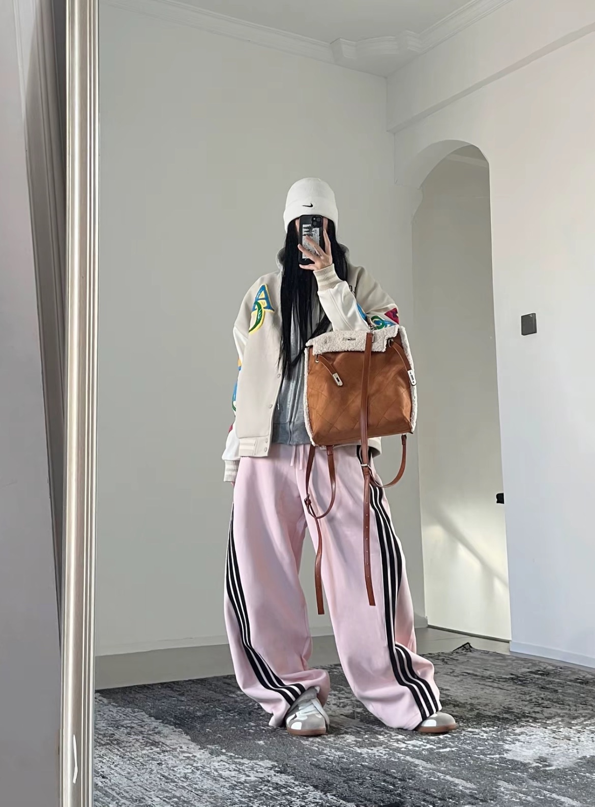 預購 adidas寬鬆休閒棉質長褲 彎刀褲  女款KB7602 棉質連帽外套KB7605