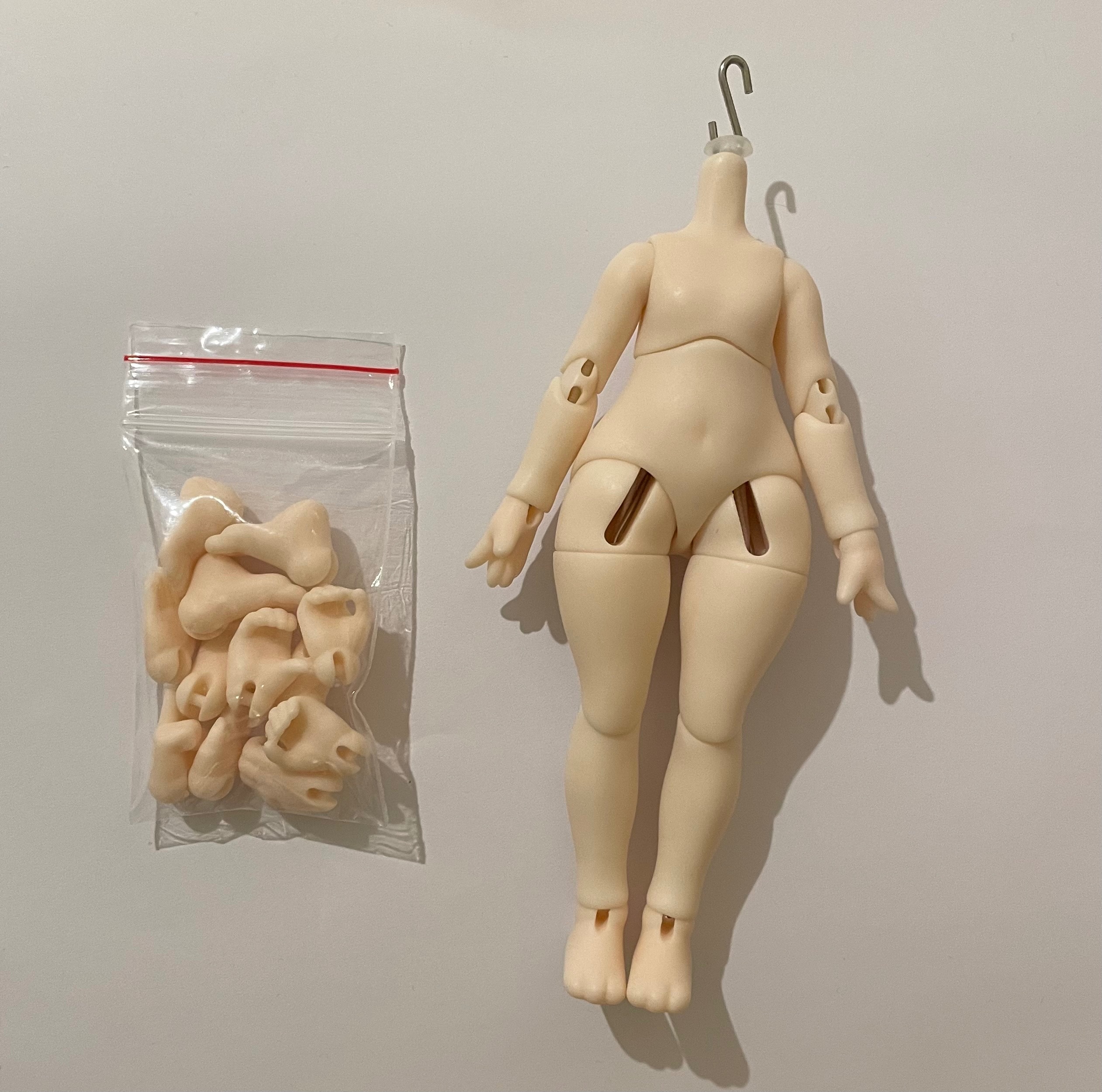 不可食用人偶，請看圖與說明，並確認能接受物況再購買