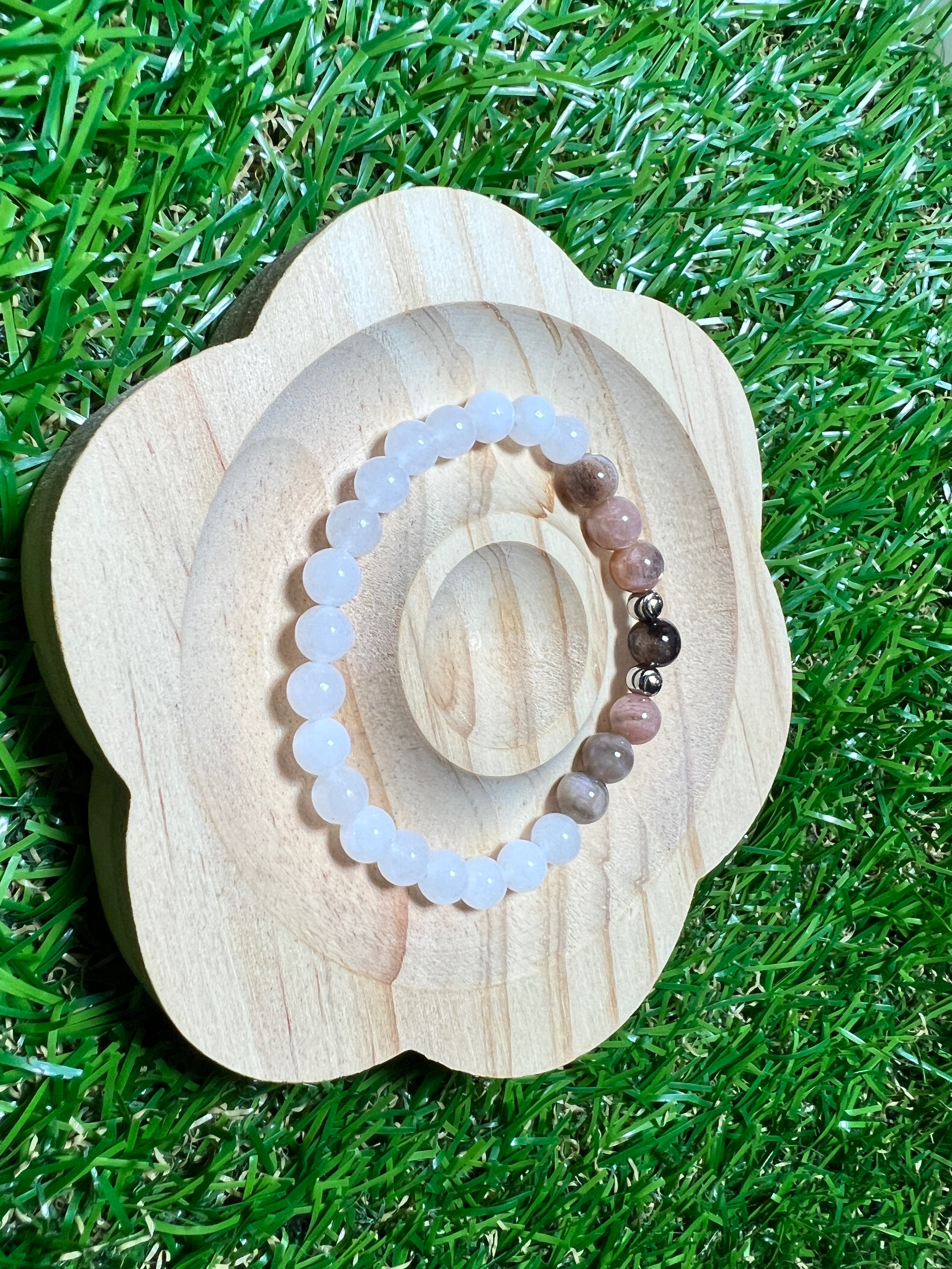 ✨ 黑金骨幹 × 白玉 | 穩住財氣手鍊 ✨ 「先穩住，財才會留下來。」