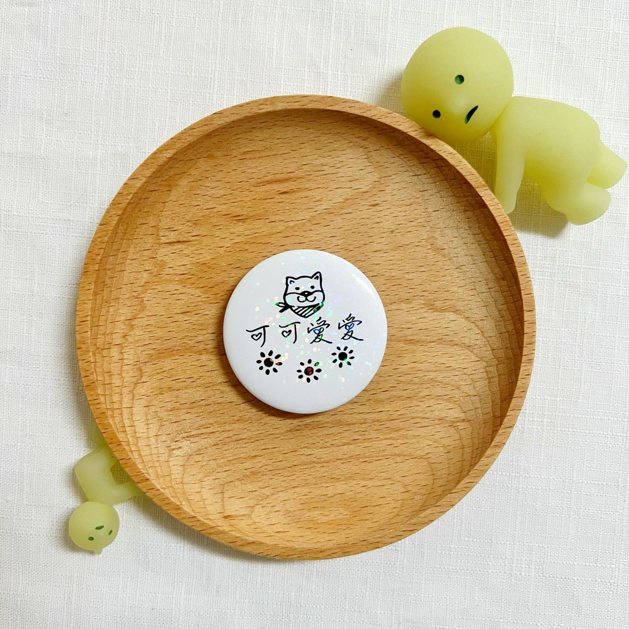 【洪爺文具室】洪爺手寫-可可愛愛-手寫字風格圓點雷射胸章