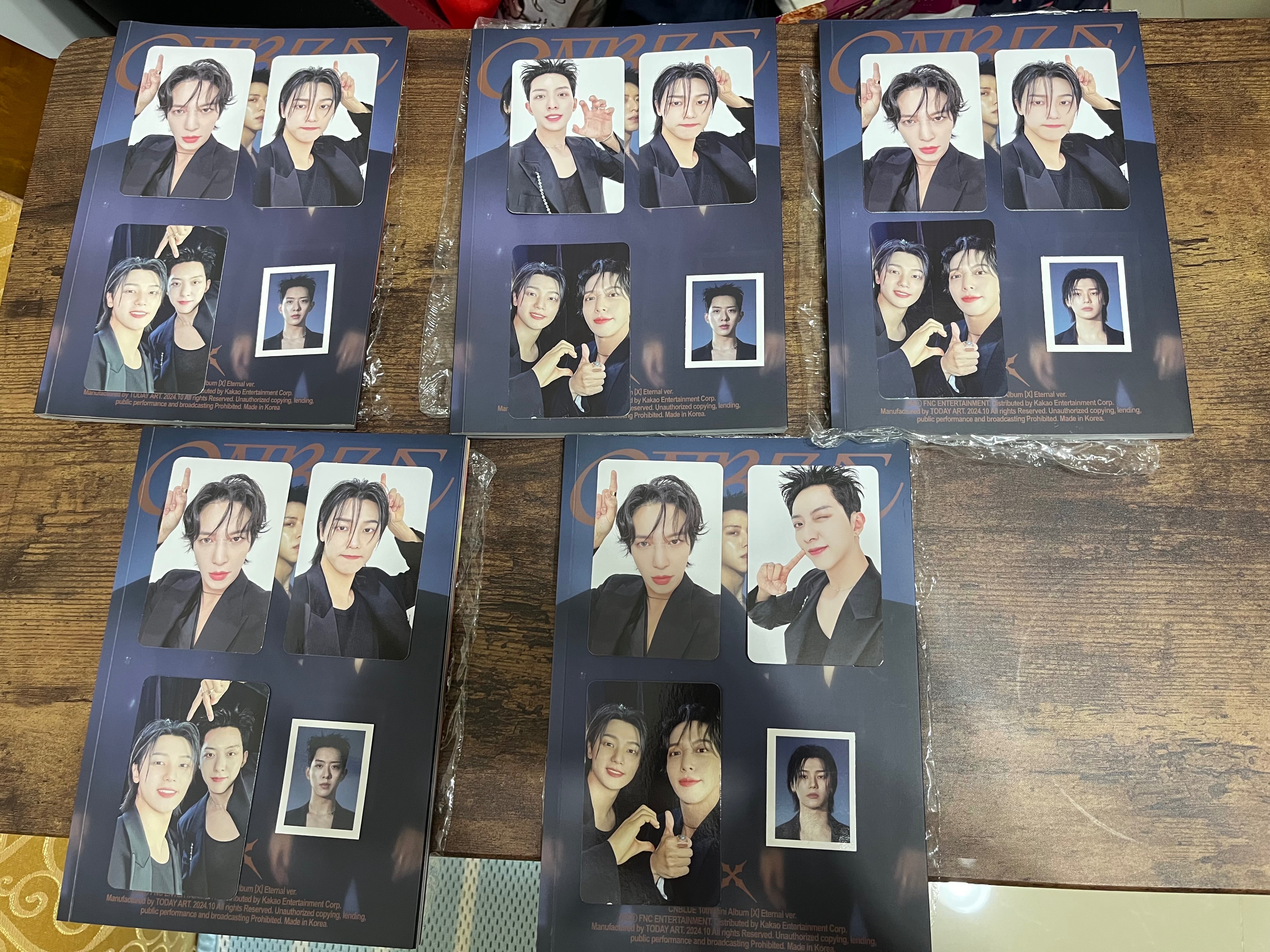 CNBLUE 10th mini album X - 黑版