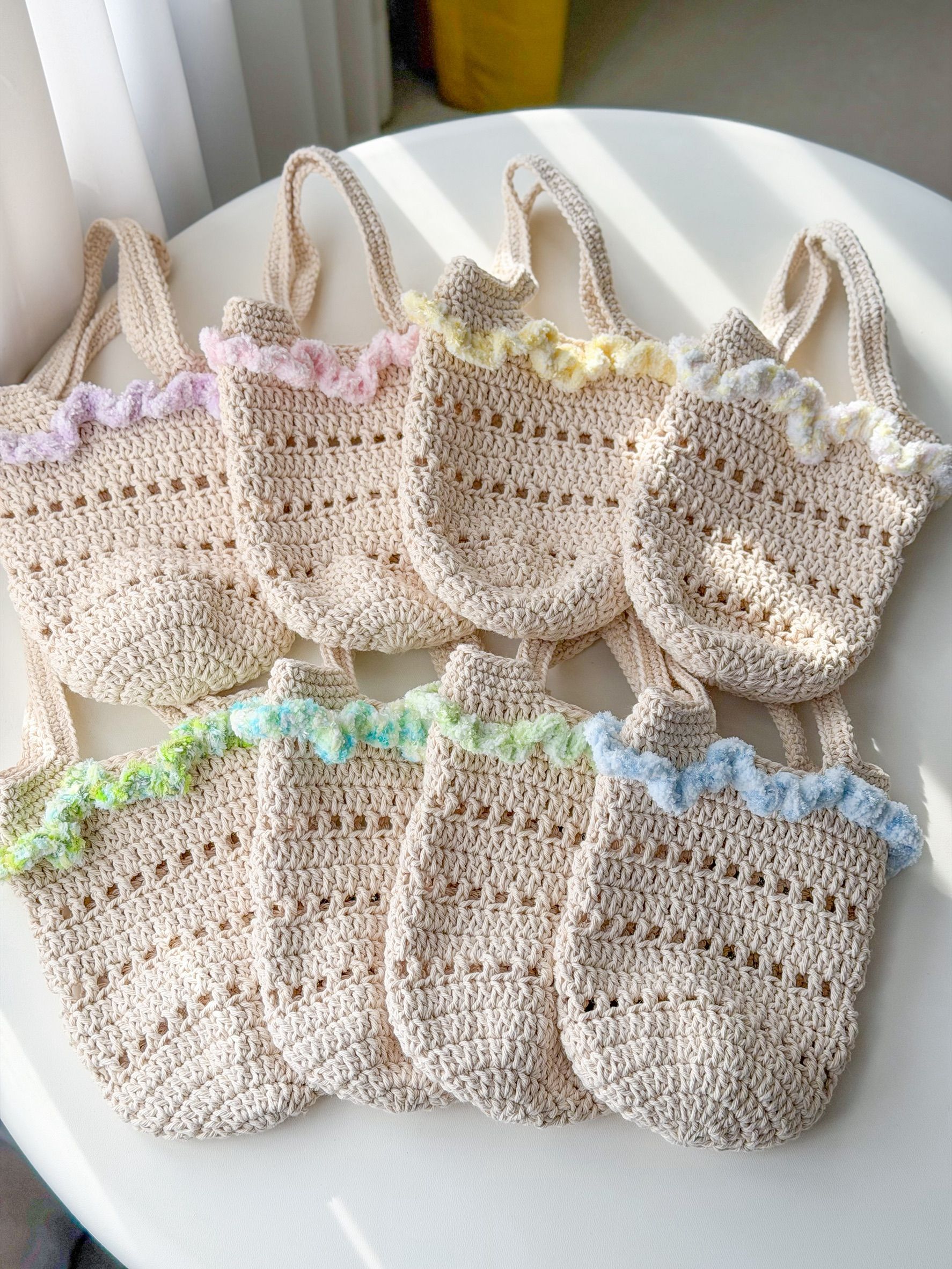 雲朵裙擺 編織飲料提袋 飲料提袋 手工編織 環保提袋 飲料杯套 毛線提袋 冰霸杯提袋 手機包 小提袋