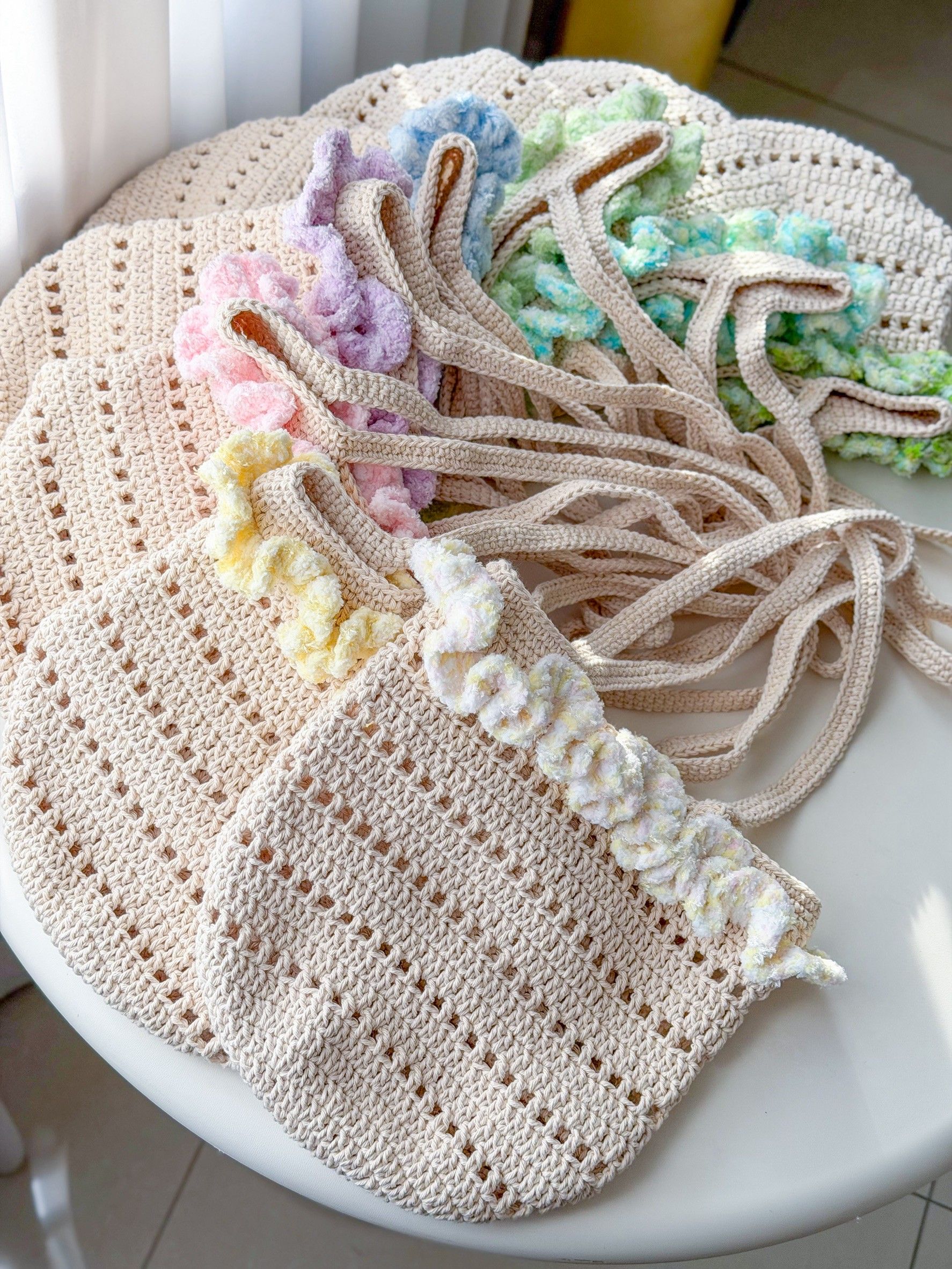 雲朵裙擺肩背包 手工編織提袋 編織提袋 毛線提袋 鉤針提袋 鉤針包包 限量一個