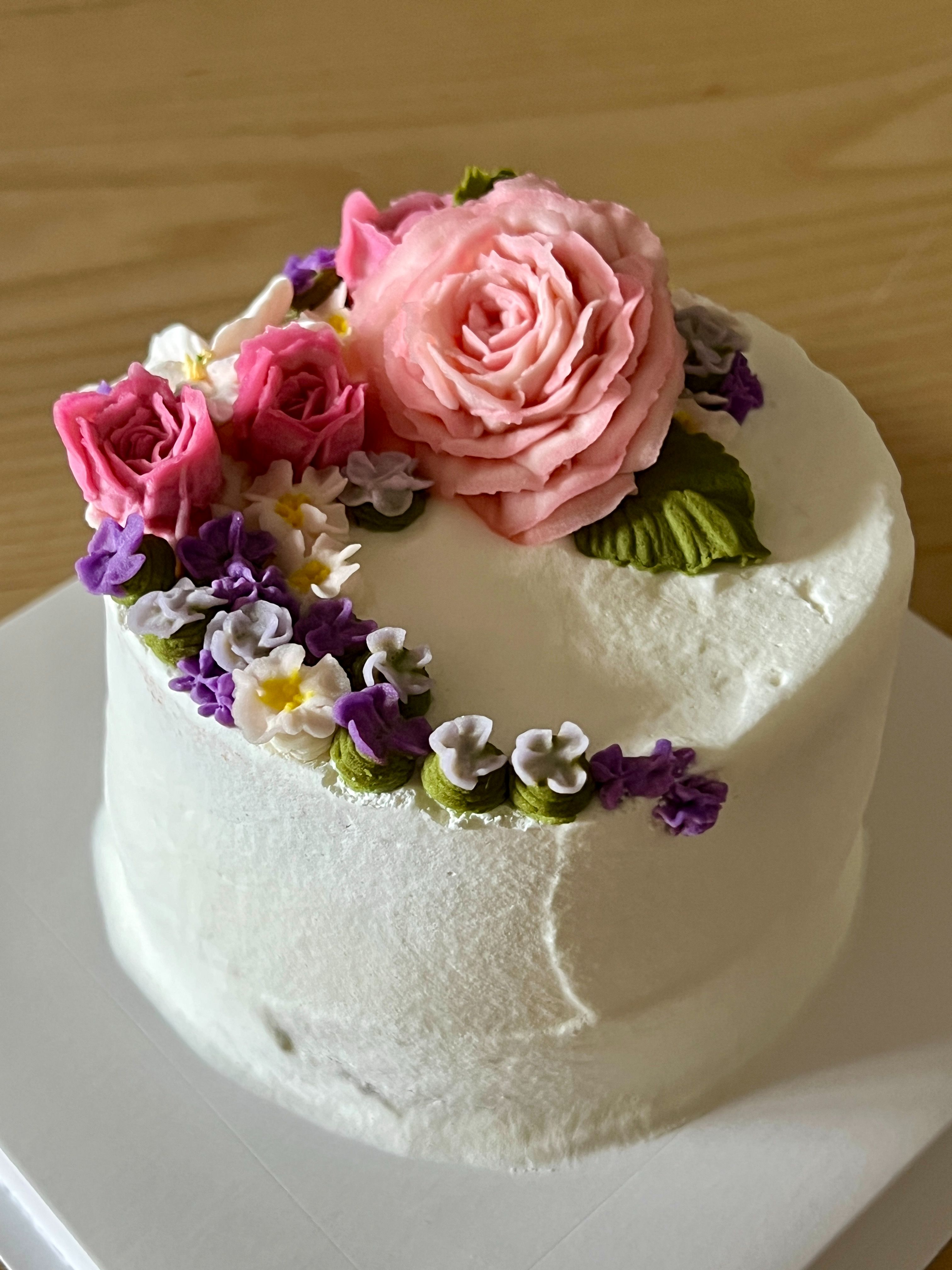 四吋客製化蛋糕__半月形