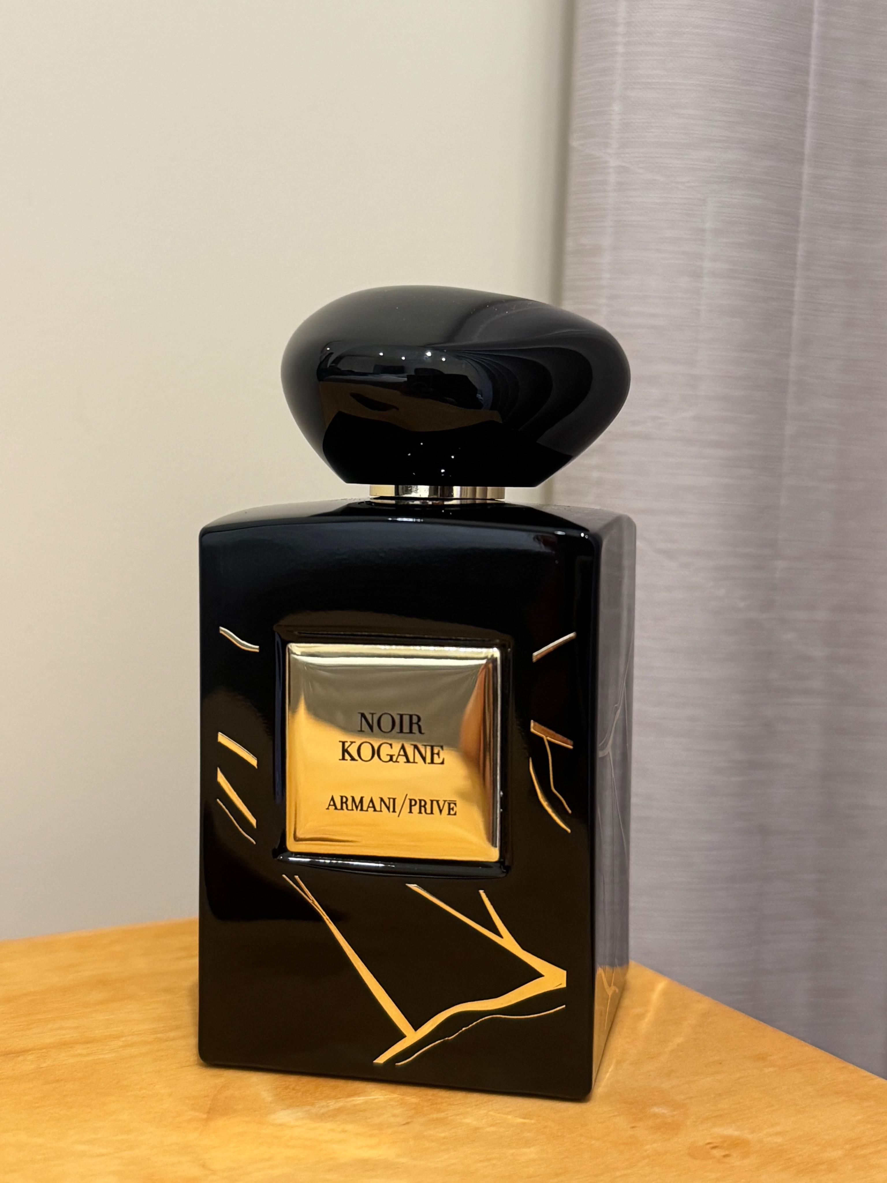 Armani Noir Kogane 高級訂製香水寰遊系列 黑冽金繼 Tester 100ml
