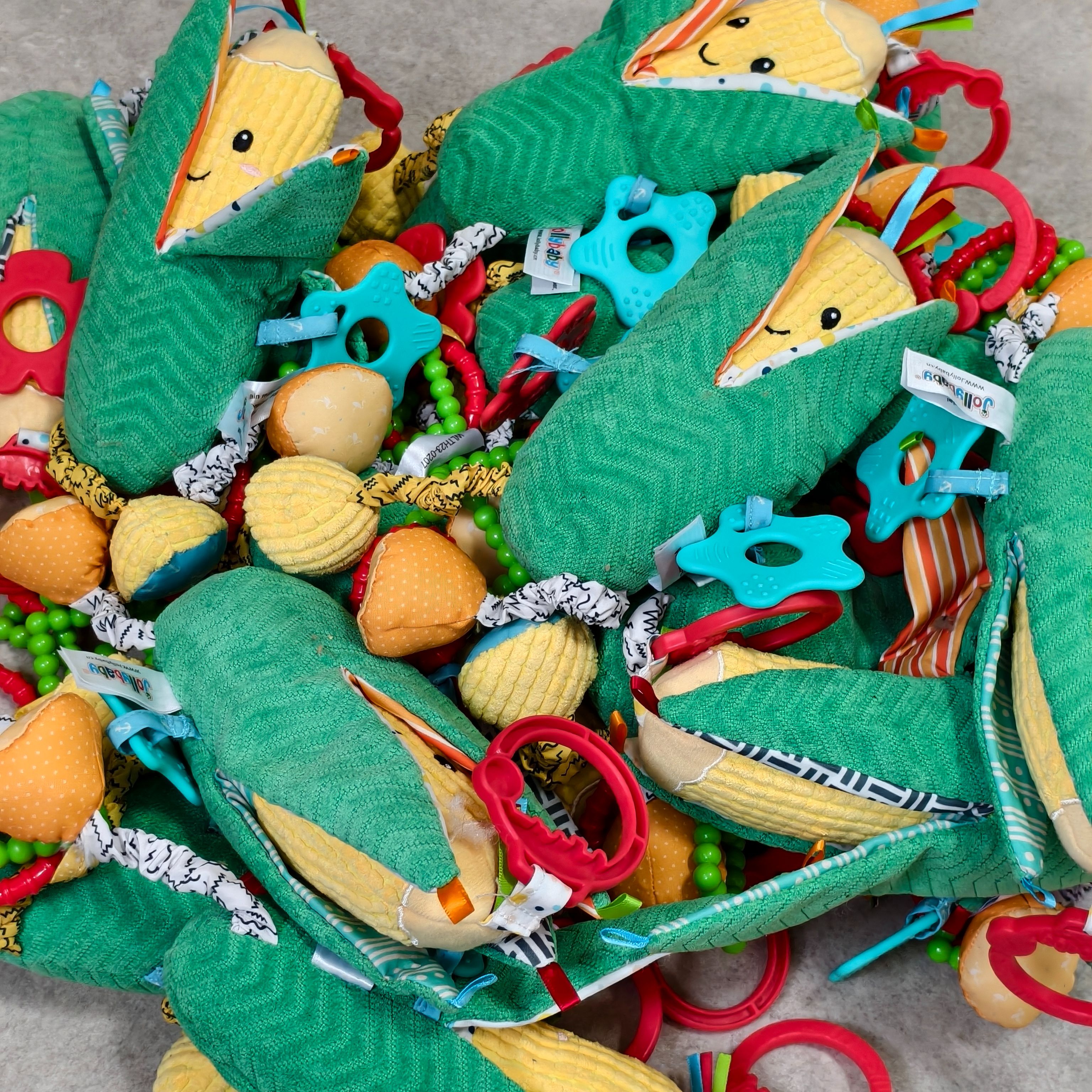 🅟🅤🅕🅕🅢 現貨  Ⅰ 玉米玩具 Ⅰ