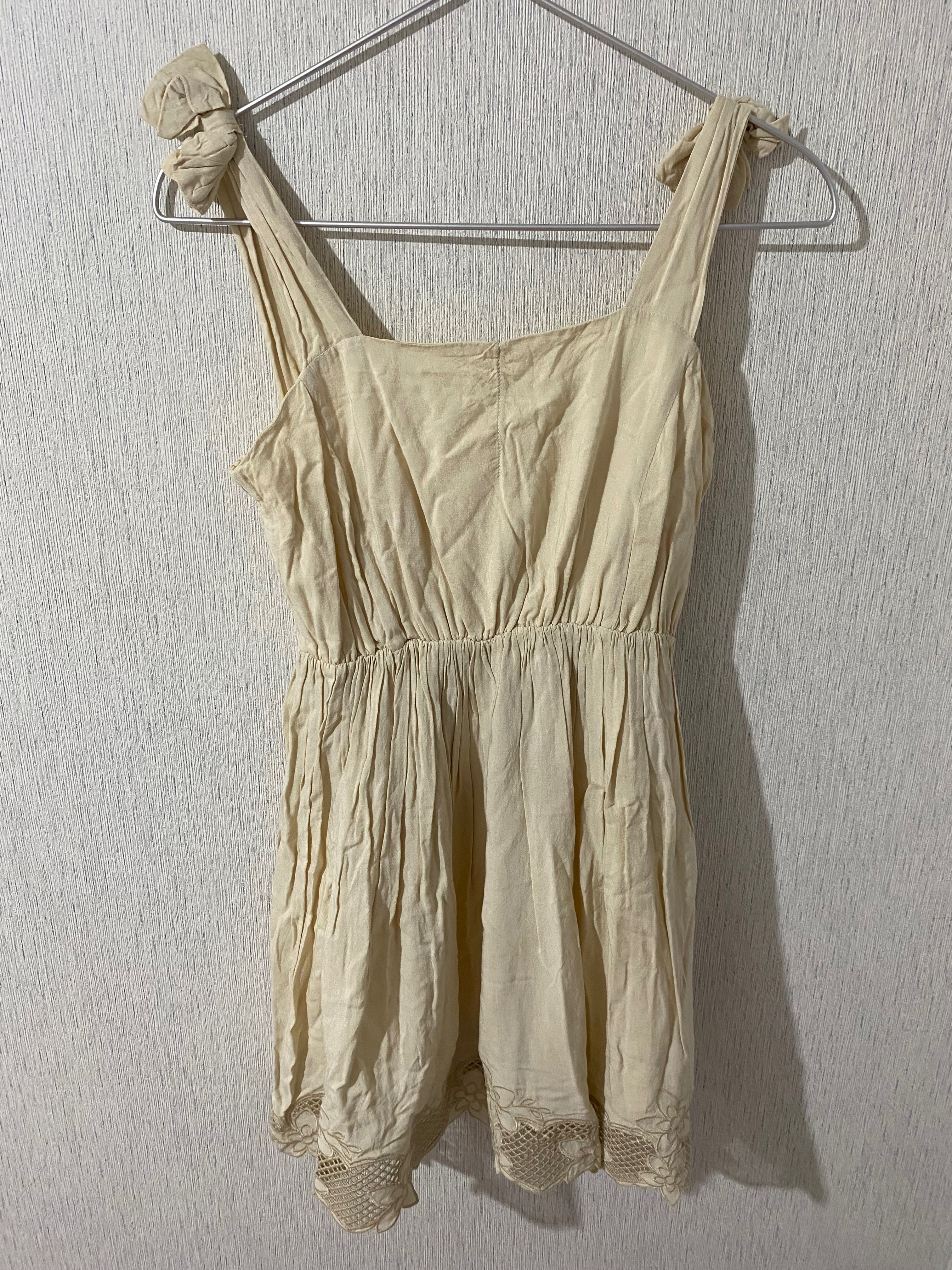 [洋裝] Honey Bunch米色洋裝/ F / 200