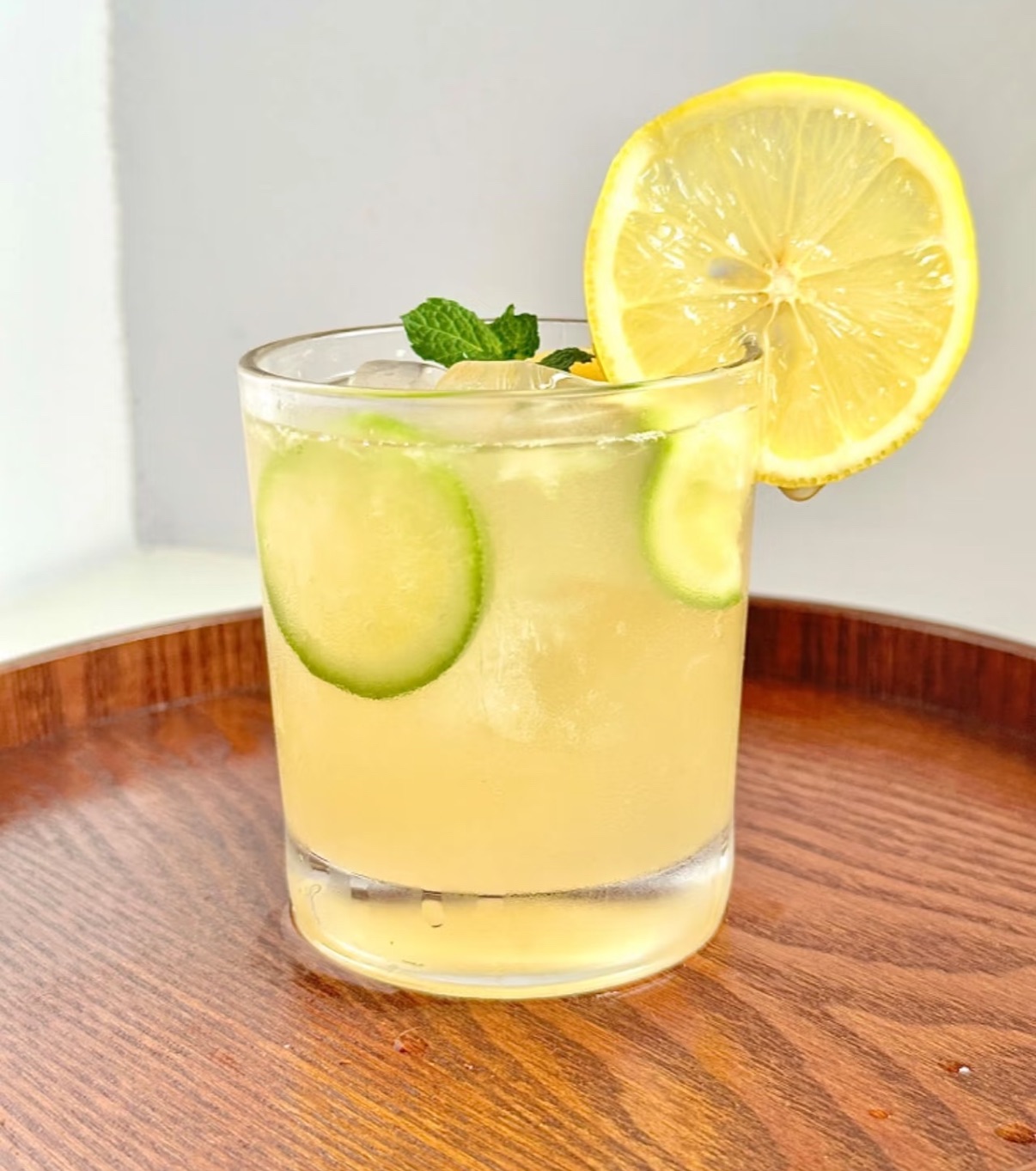 🍋【Juicy芹｜生蜂蜜檸檬水】  醫療靈媒推薦「早晨第一杯」✨溫和排毒就靠它！