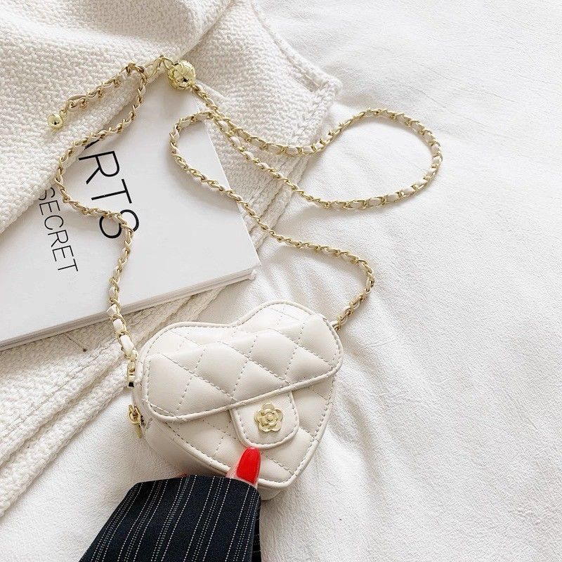 出清全新 迷你愛心小廢包