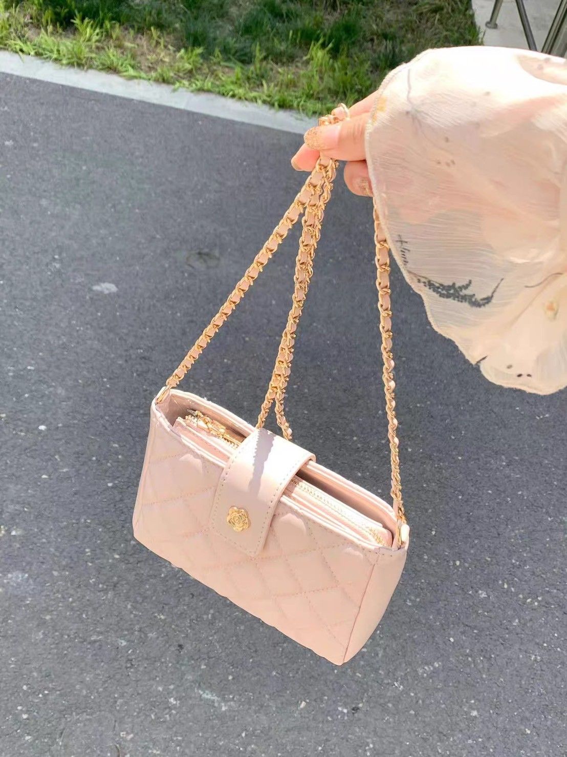 出清全新 粉色小香風包包