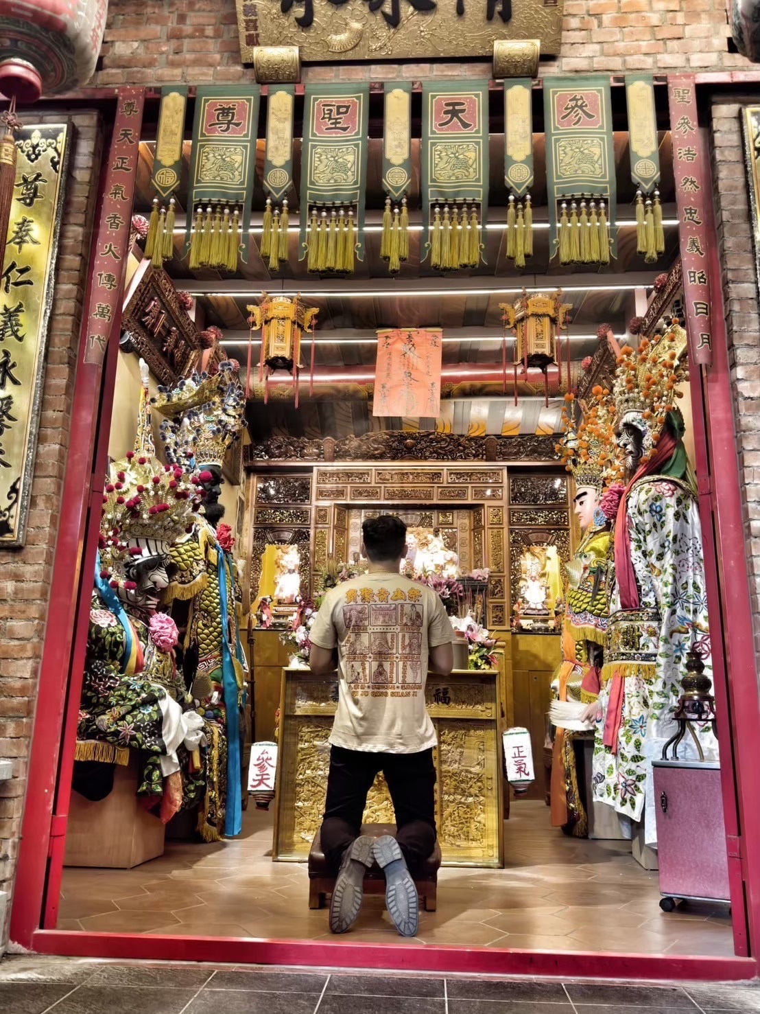 青山王限量款 奶茶色最後庫存