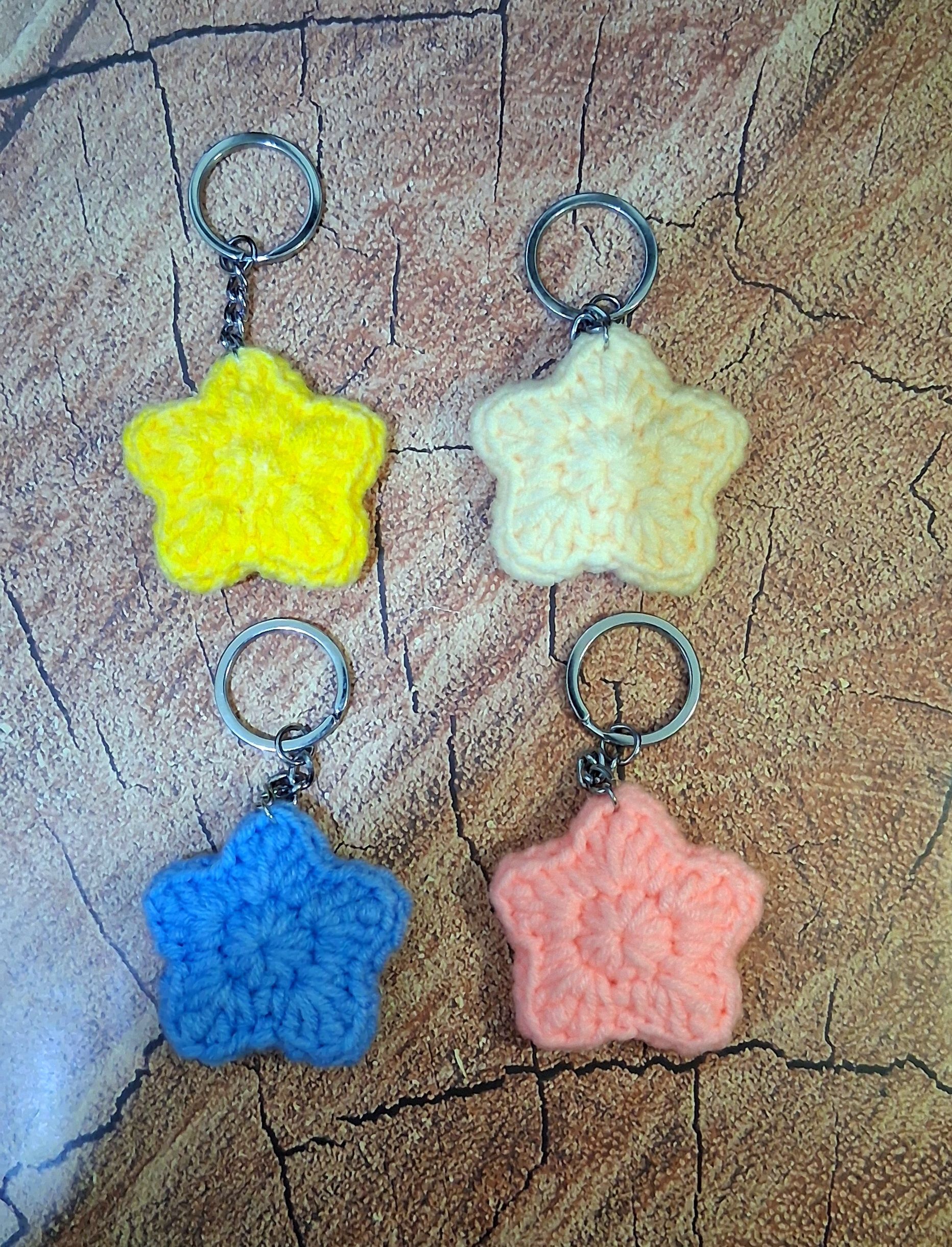 手工編織吊飾-小星星（台灣製毛線）