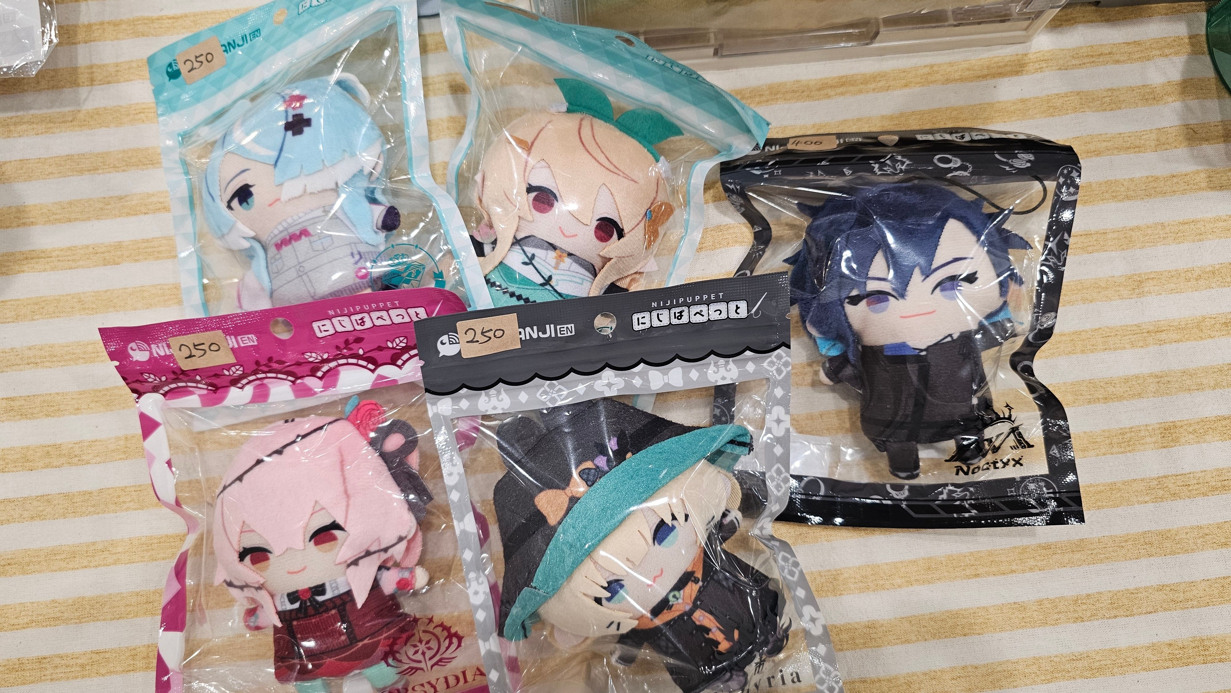 指娃（有拆封）