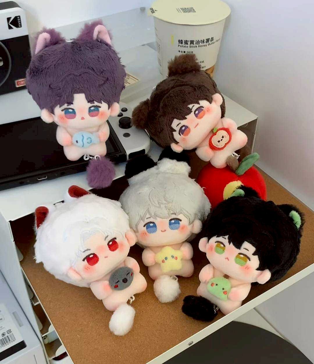 A017 抱偶小娃娃