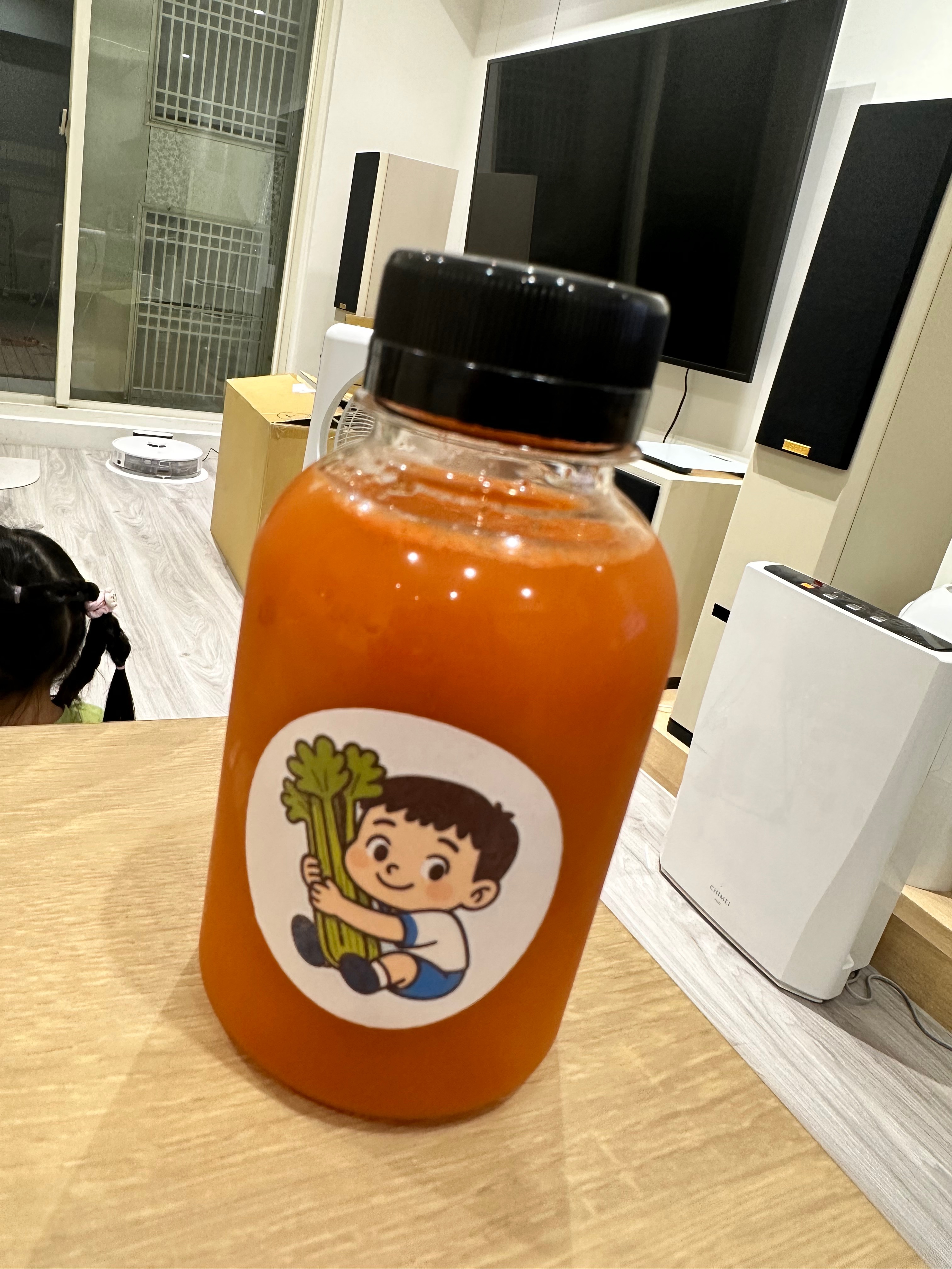 滿滿活力橘 胡蘿蔔原汁