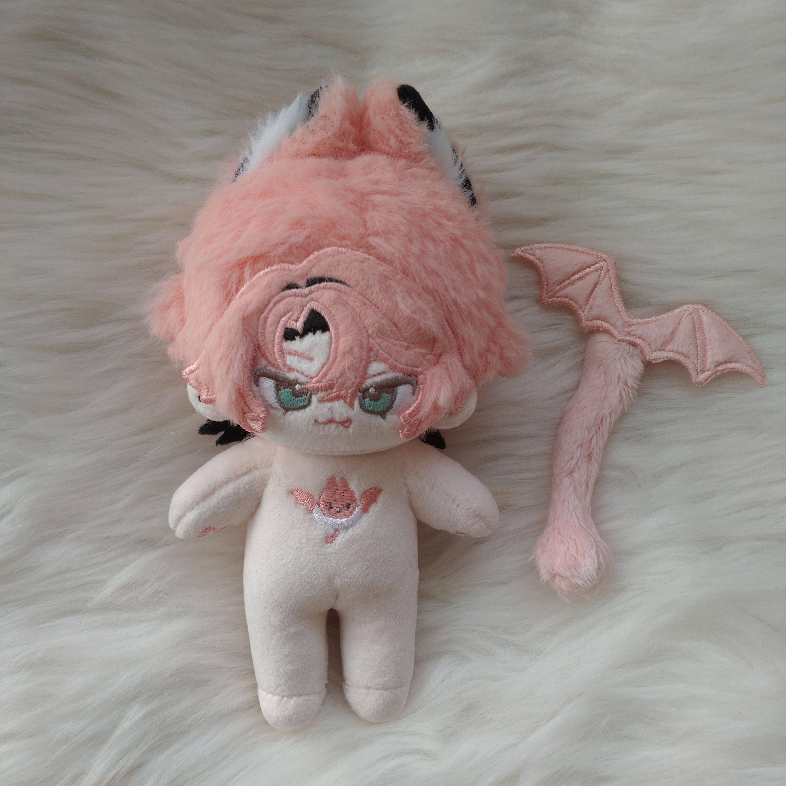 10cm日娃：モモくん