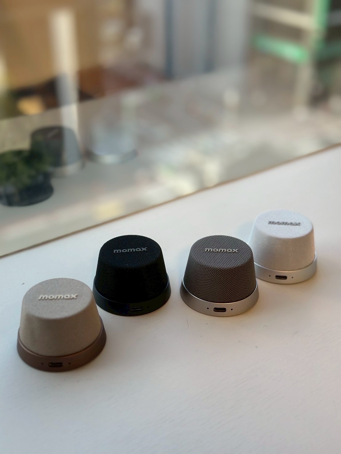 MOMAX｜1-Vibe Go 迷你磁吸支架無線音箱