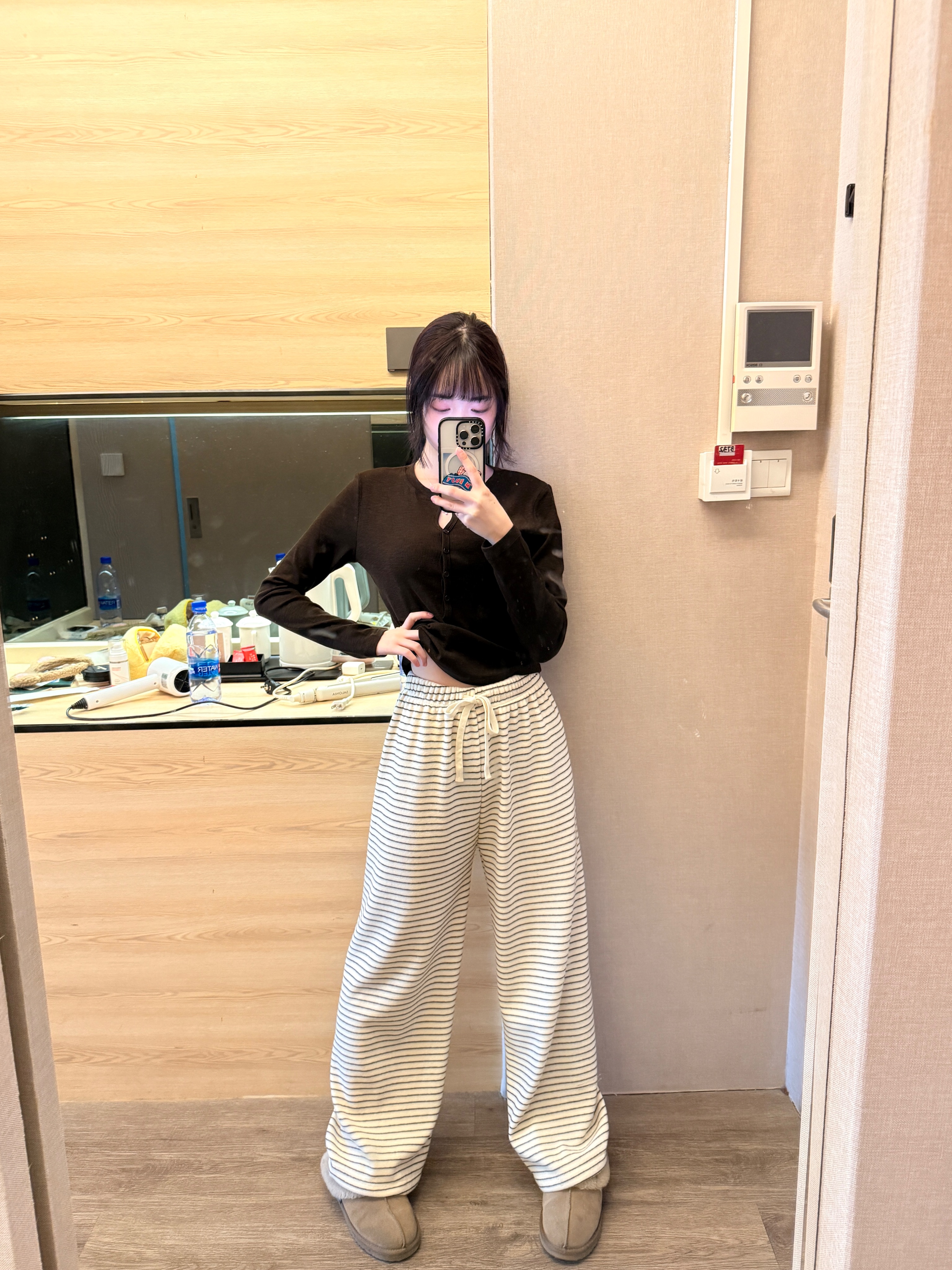 超級扯舒服條紋落地寬褲