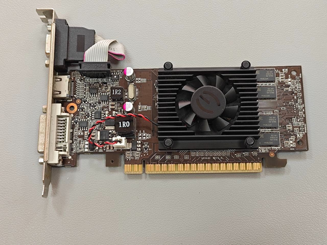 7.Evga-Gt210-1G