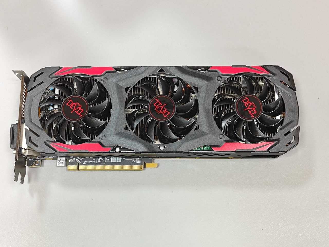 13.撼訊-AXRX RX570-4G