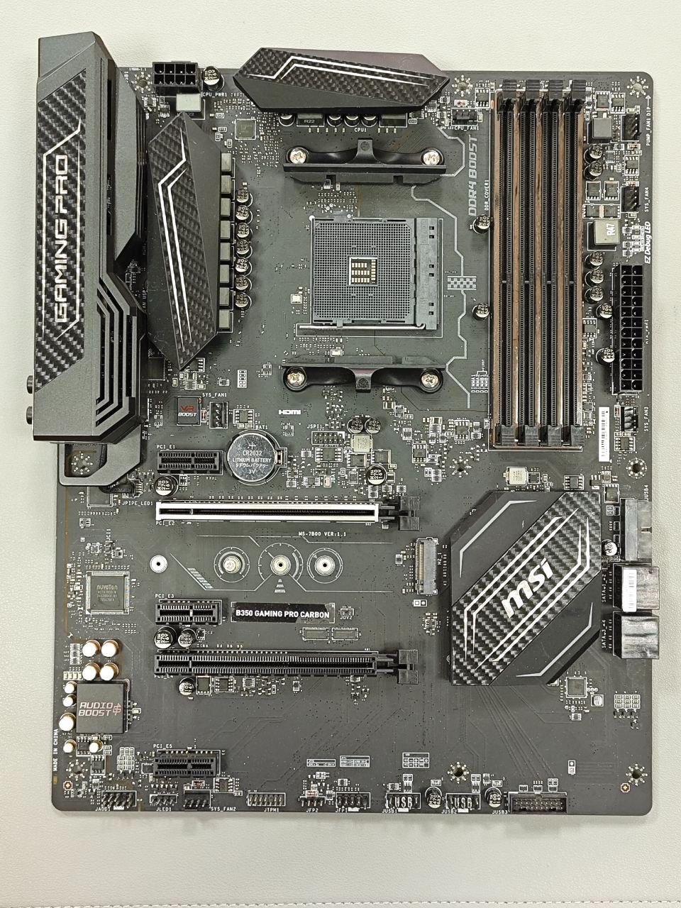 18.Msi B350 gaming pro carbon