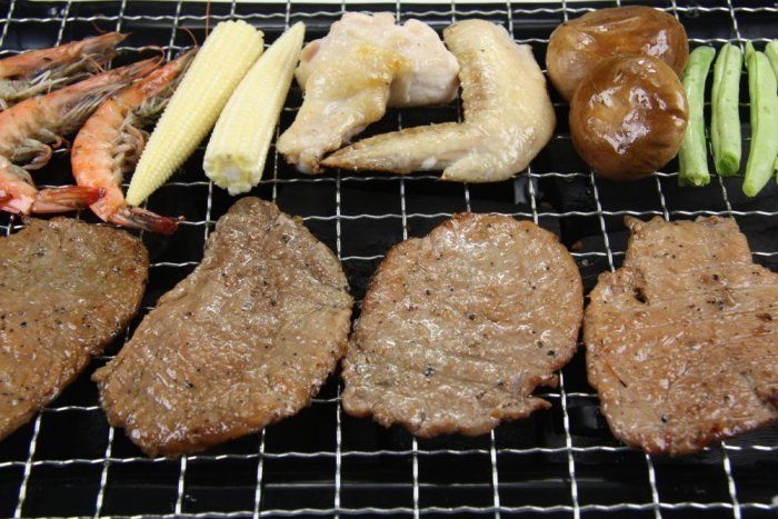 【中秋烤肉食材】調味豬肉片 / 300g （約10片上下）