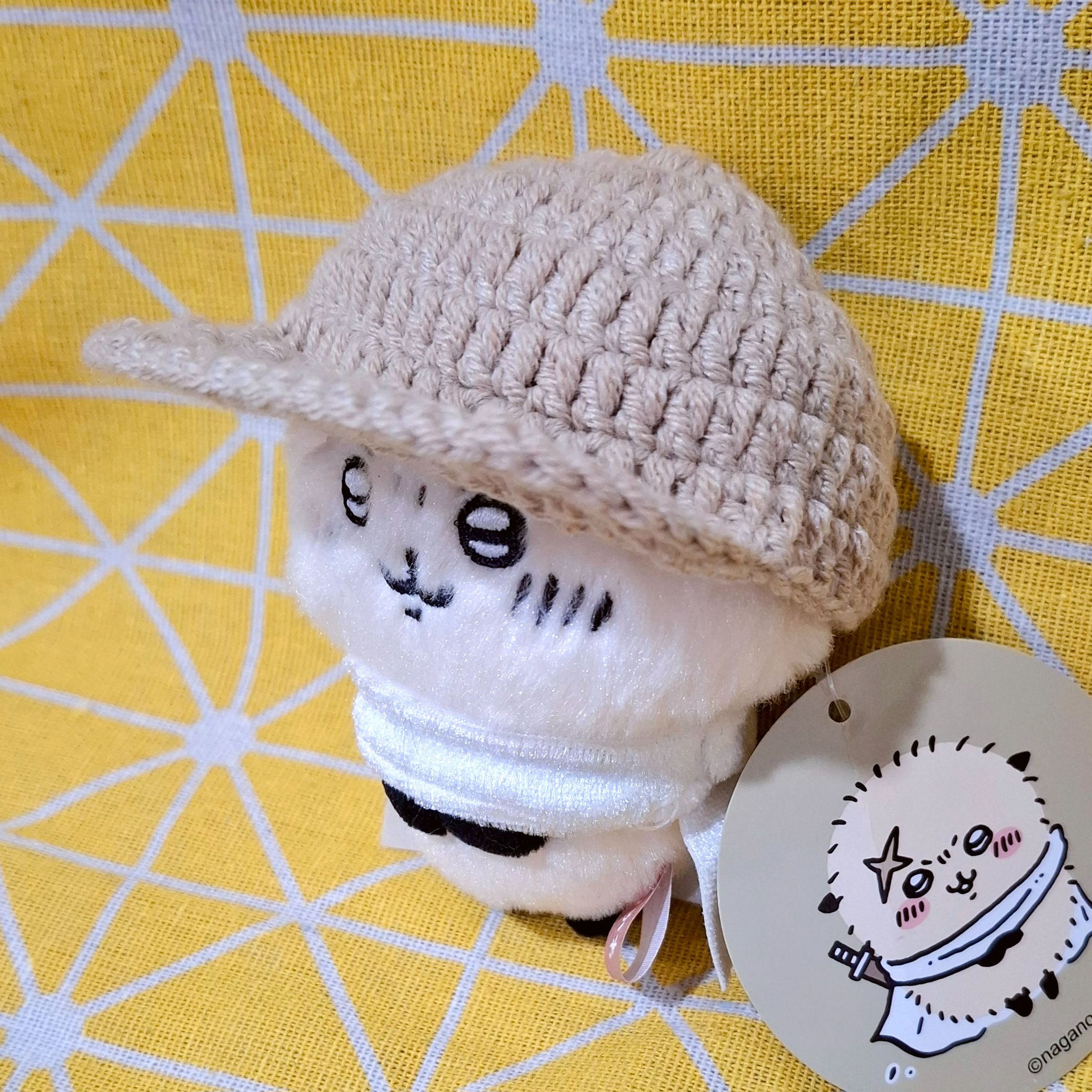 奶茶色鴨舌帽