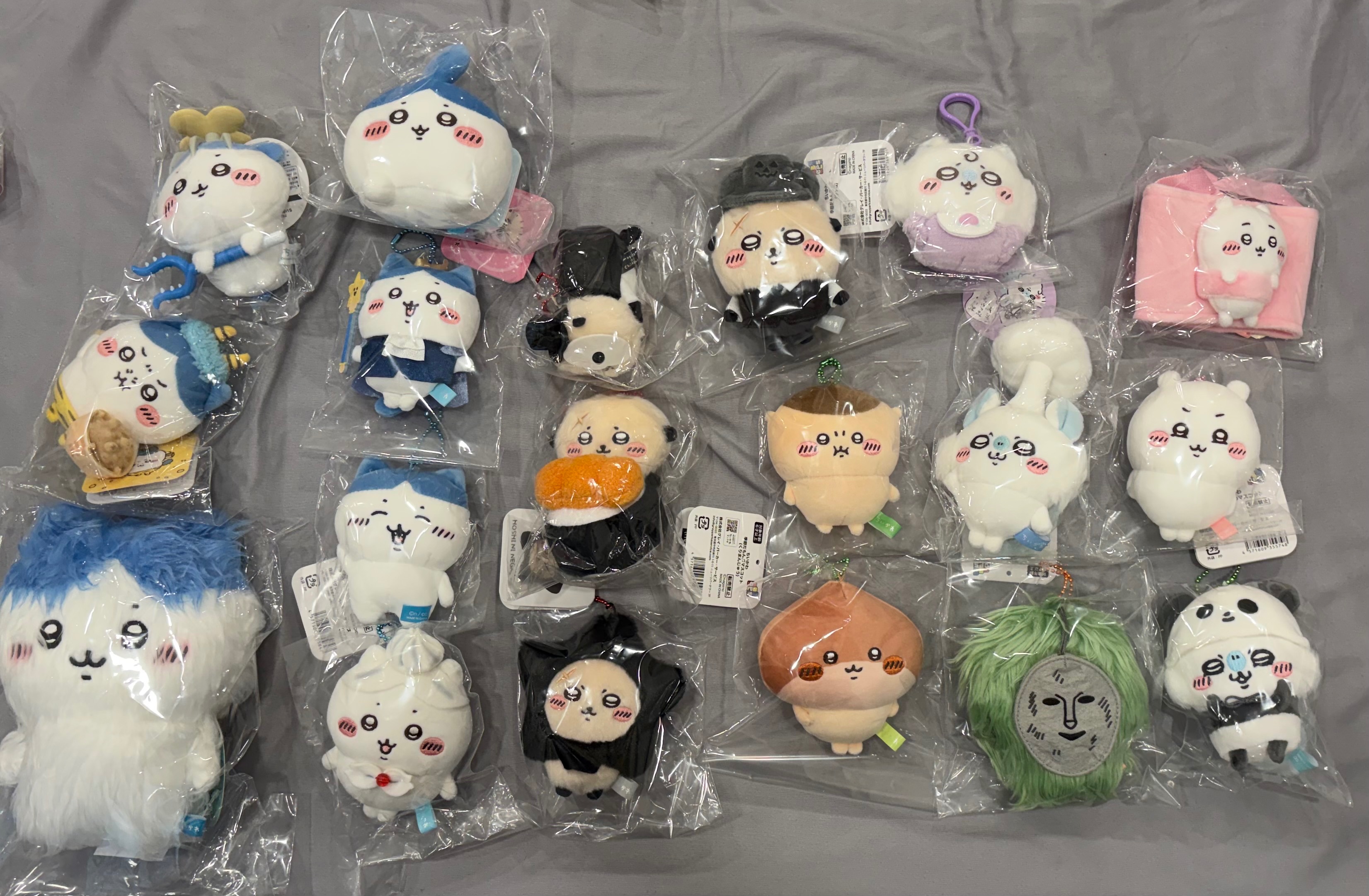 小八 吉伊 小桃 師傅 栗子 獅薩 古本 娃類 皆日版 全新未拆