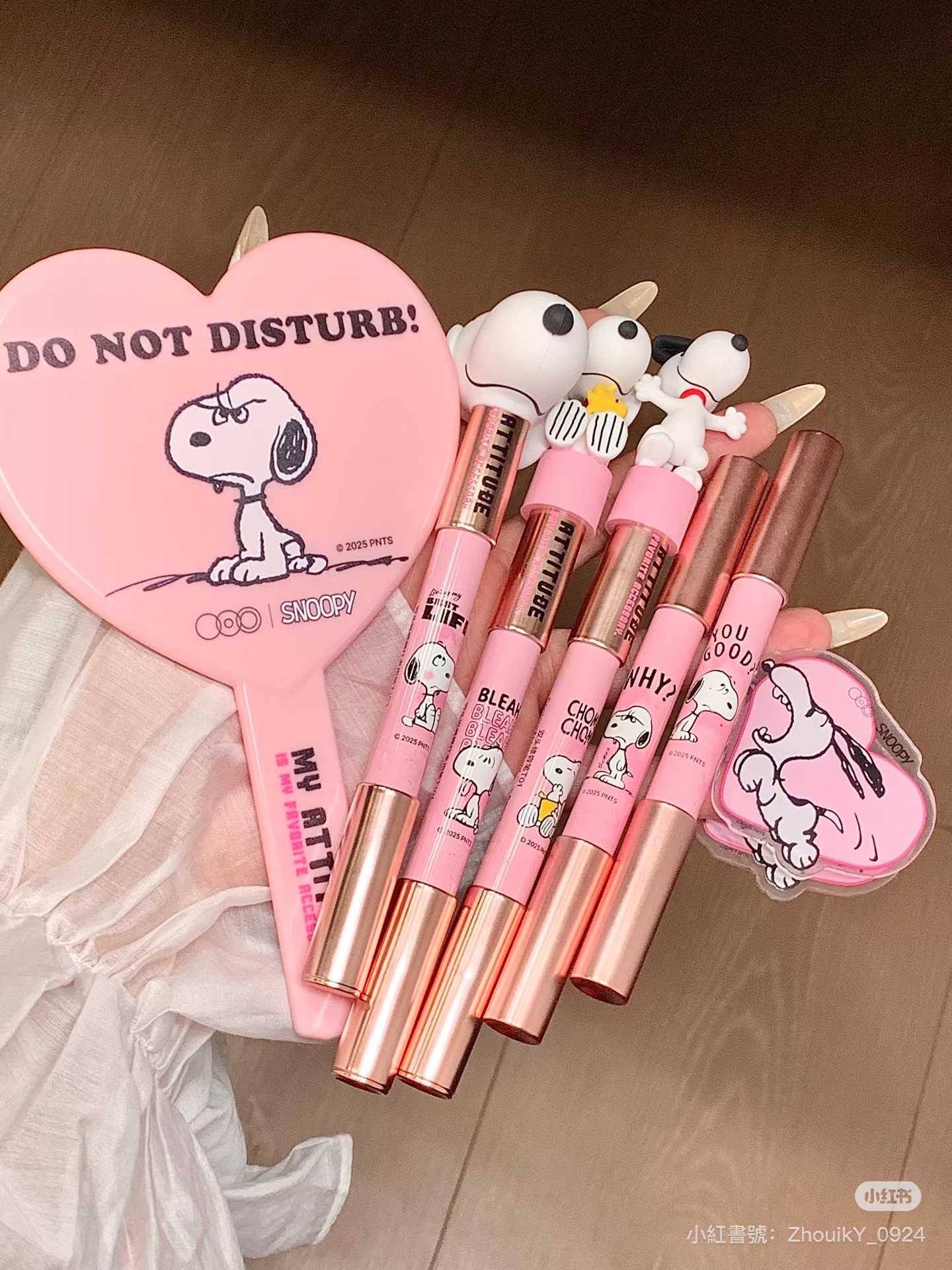 史努比联名OUT OF OFFICE双头修容笔