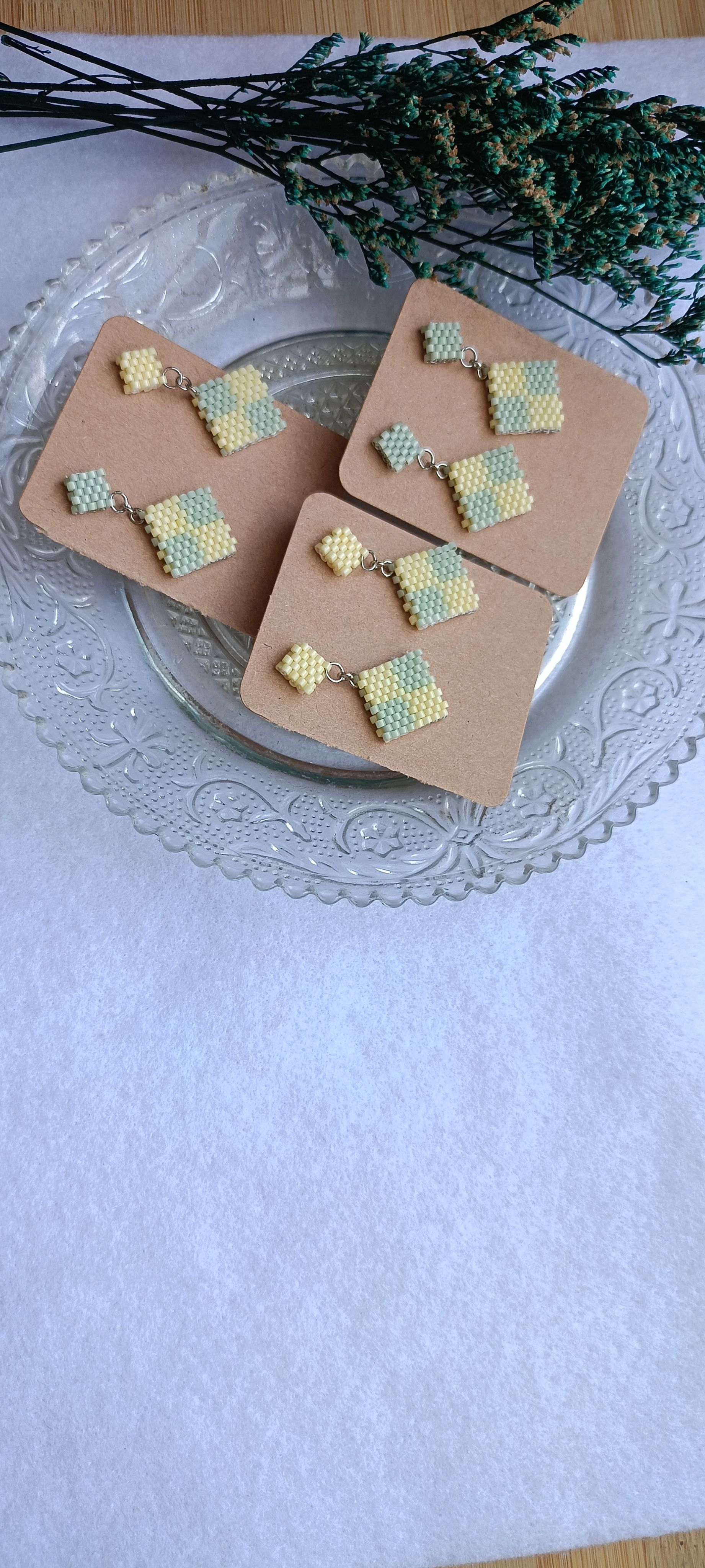 **「抹茶奶油夾心餅」手工串珠耳環｜甜點系列**