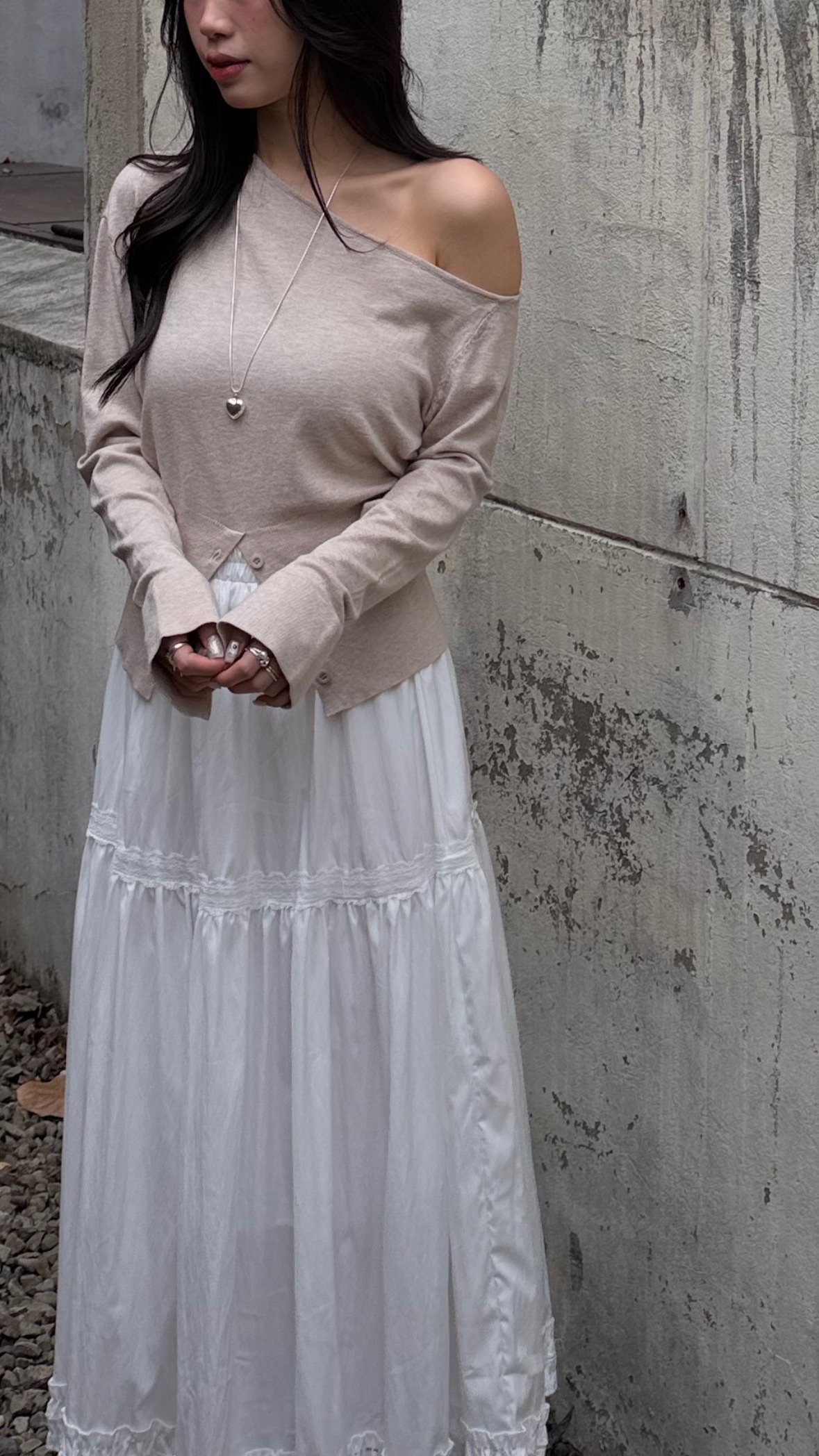 021/小露香肩！小蠻腰鈕扣開衩上衣