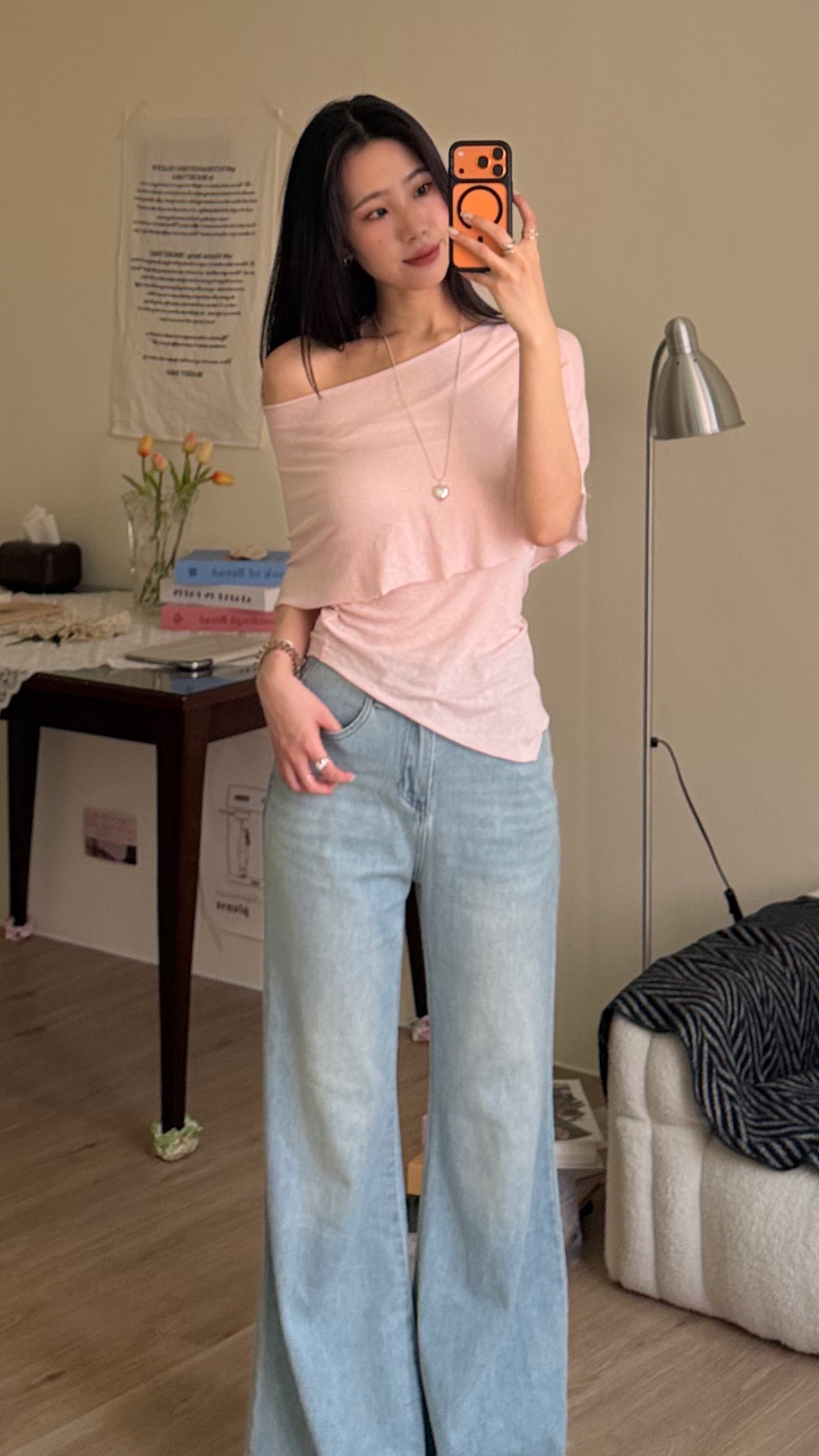 026氣質開關打開!天絲不對稱斜肩柔軟衣